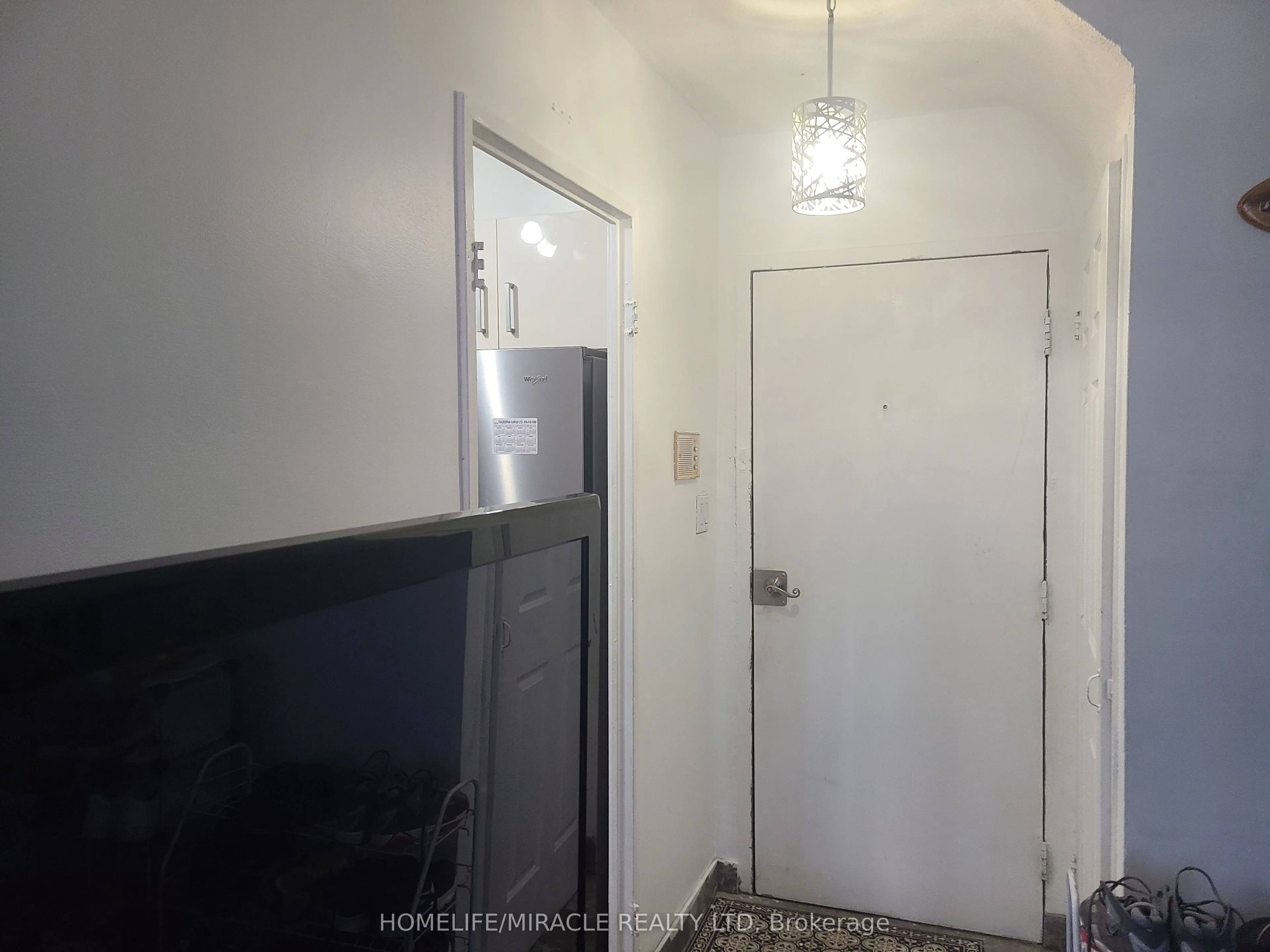 10 Eddystone Avenue, #220
