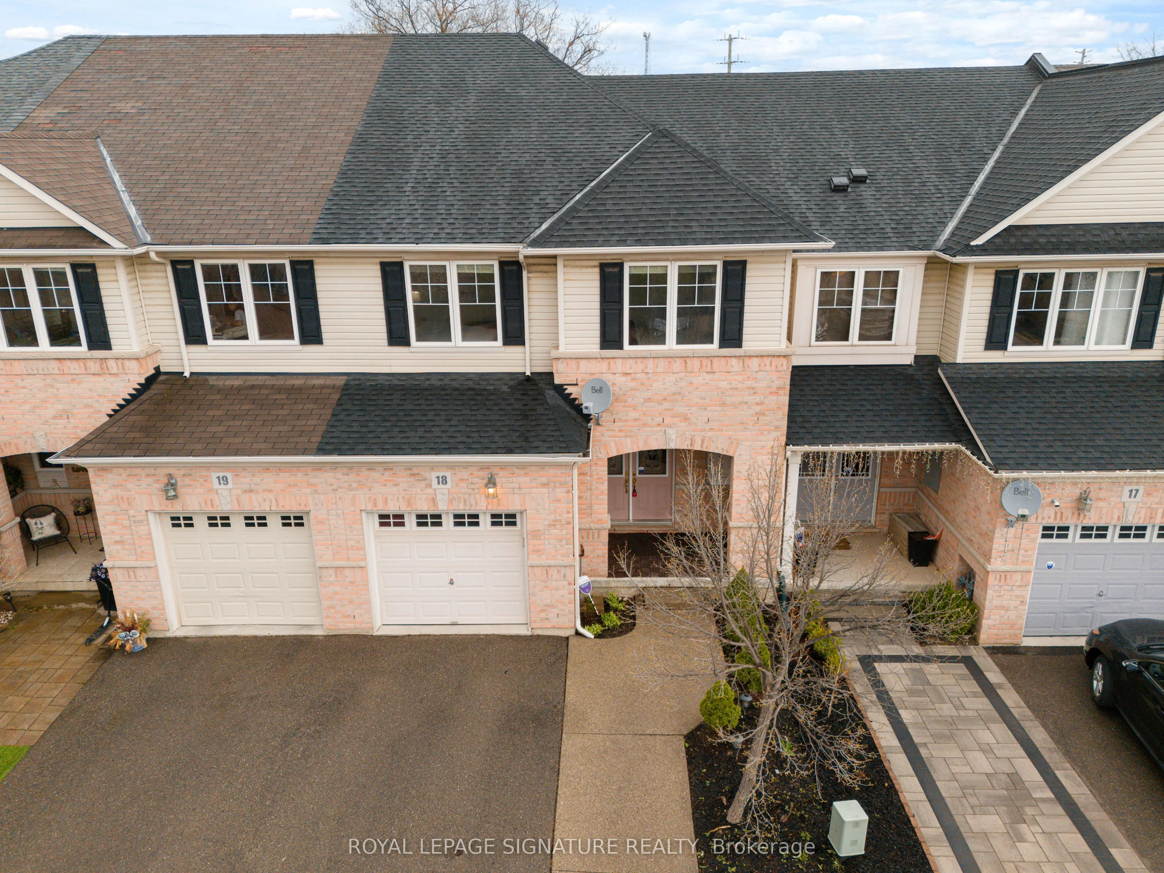 3275 Stalybridge Drive, #18