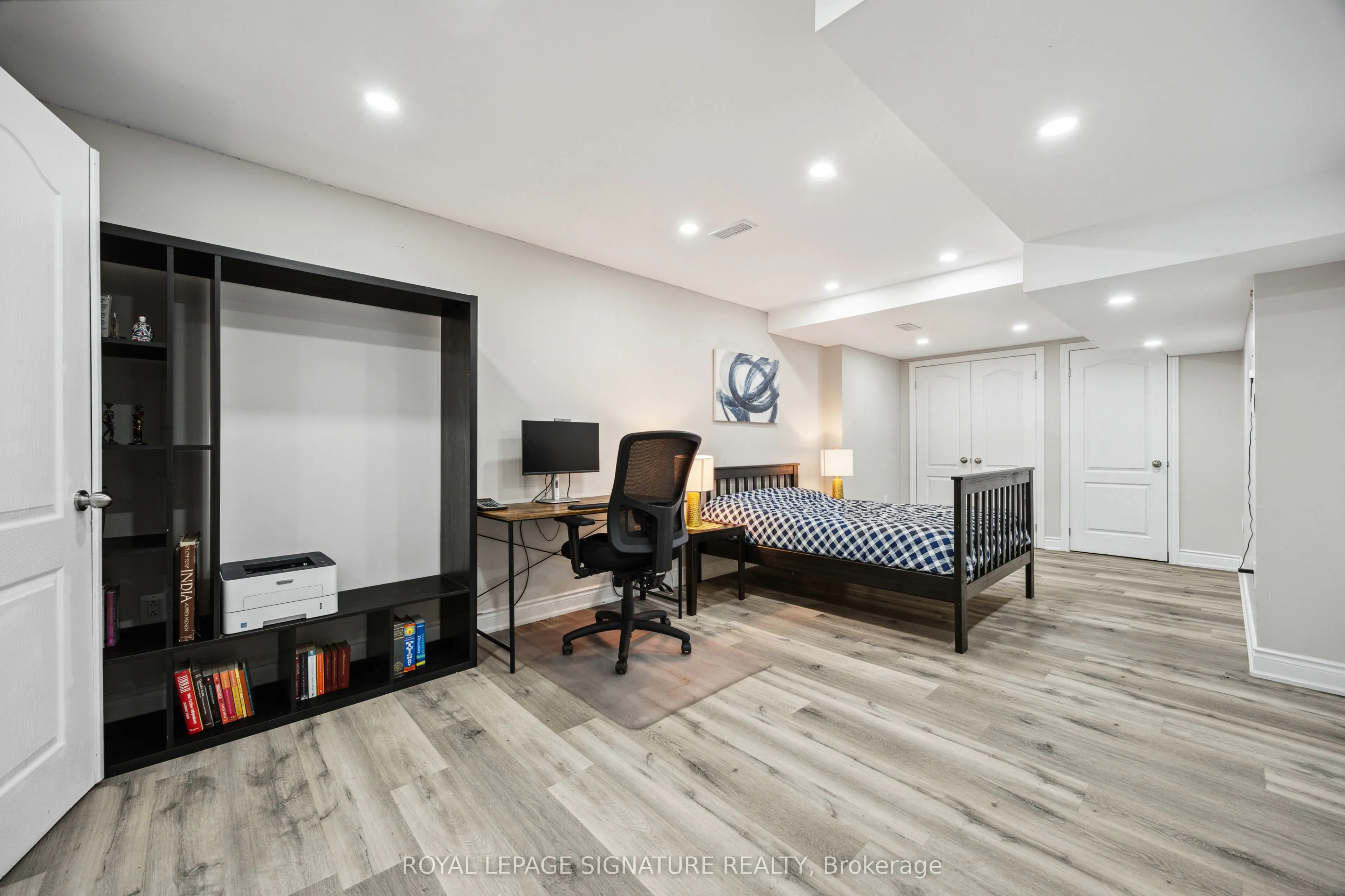 3275 Stalybridge Drive, #18