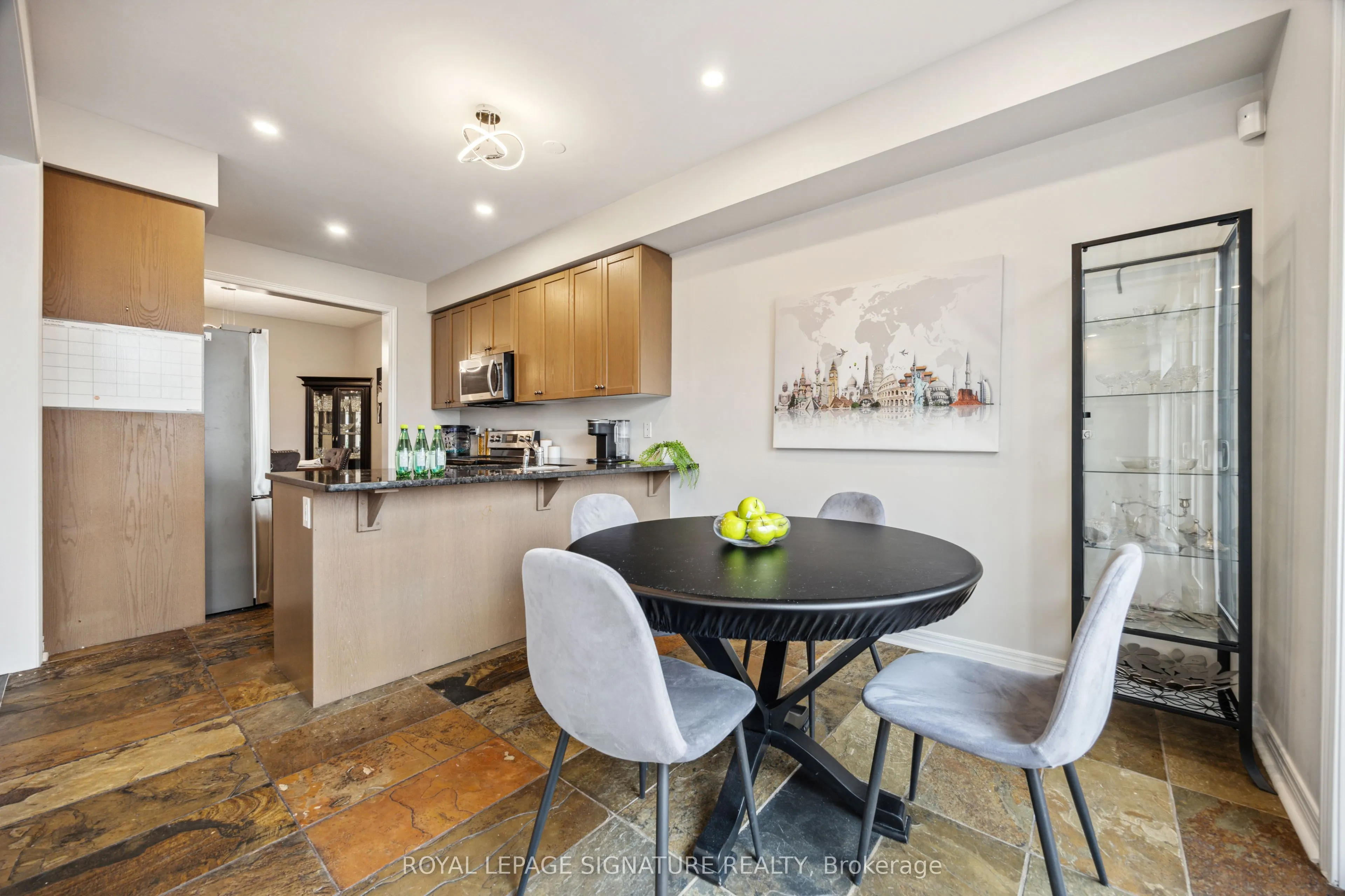 3275 Stalybridge Drive, #18