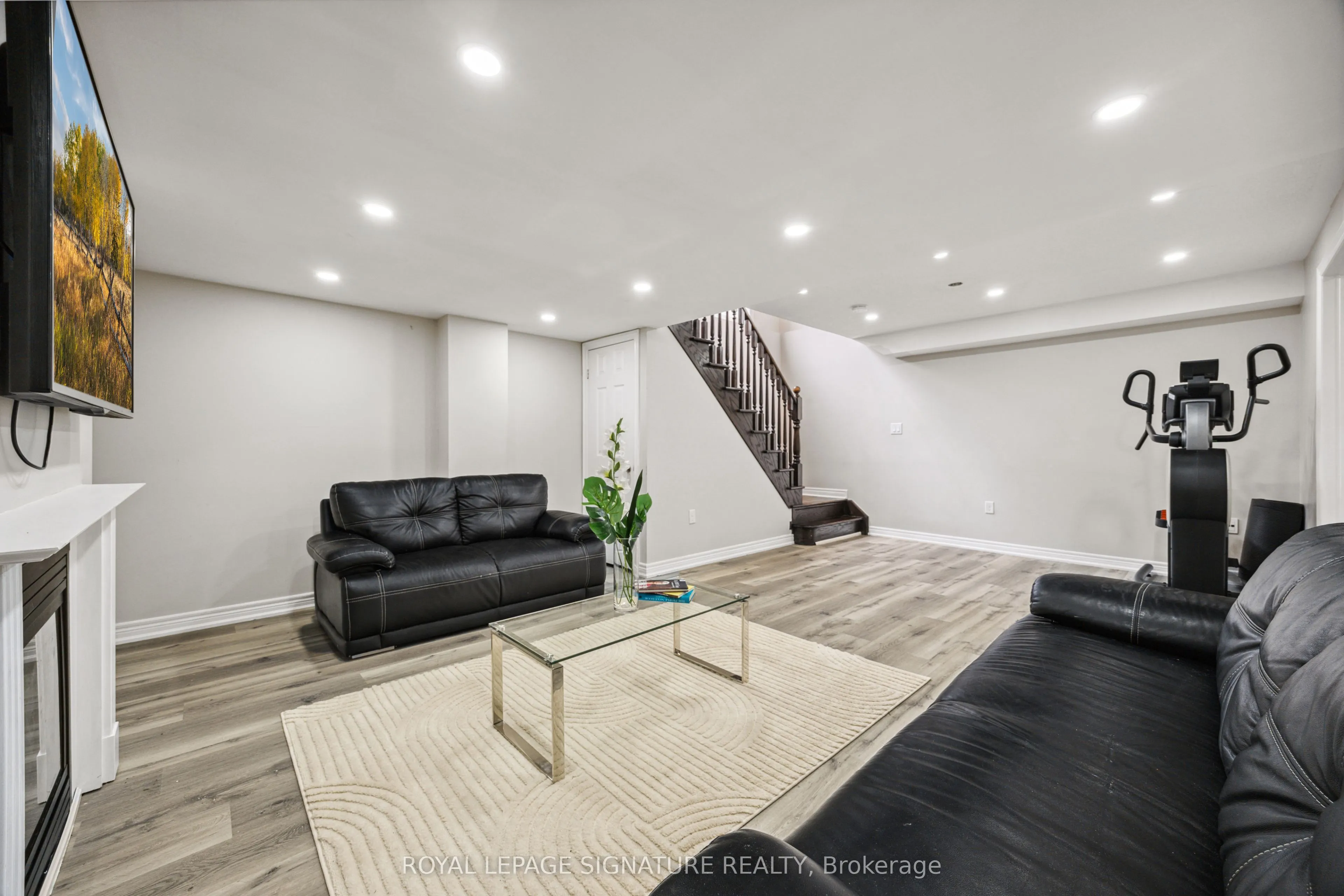 3275 Stalybridge Drive, #18