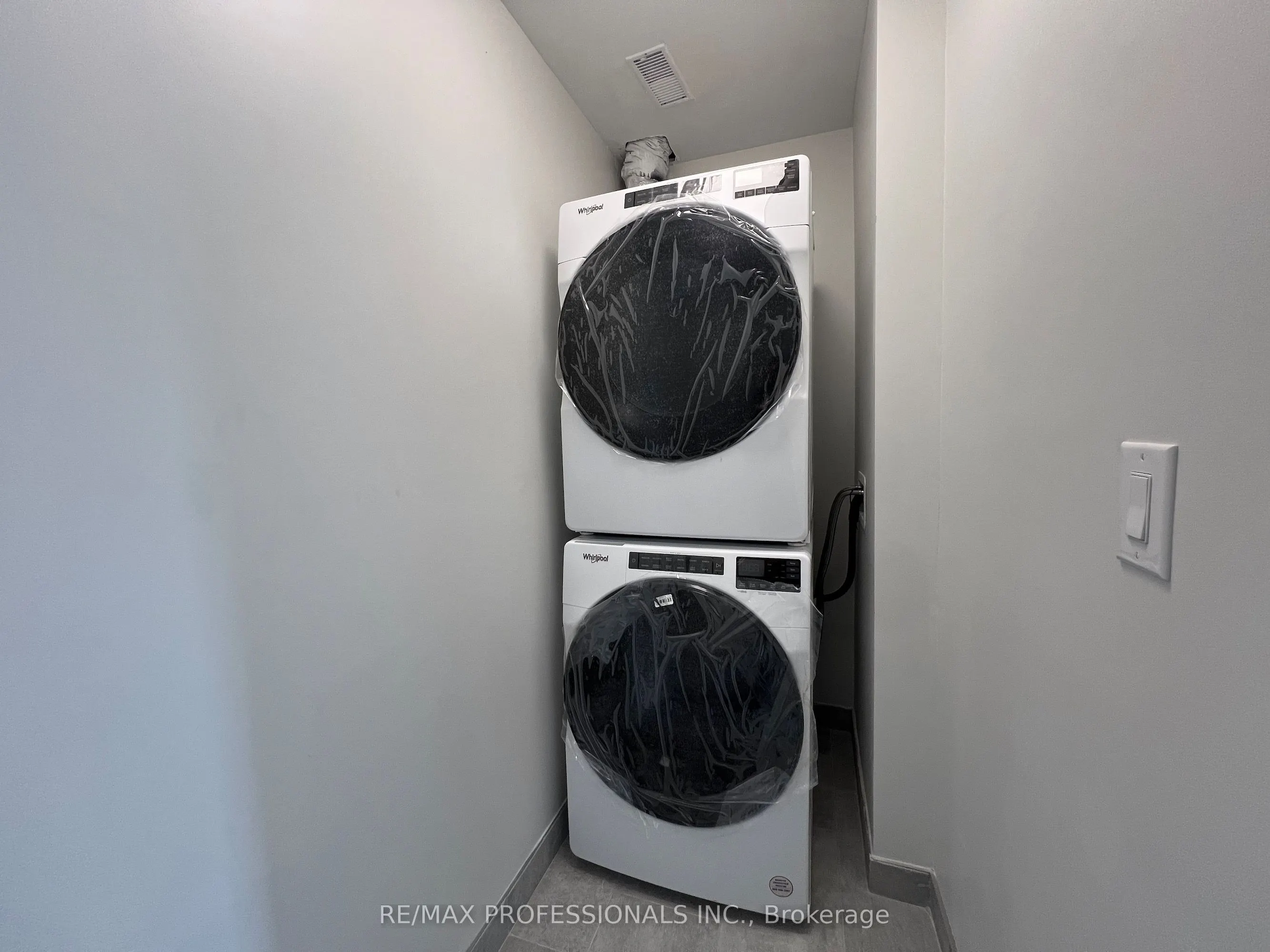 62 Dixfield Drive, #102