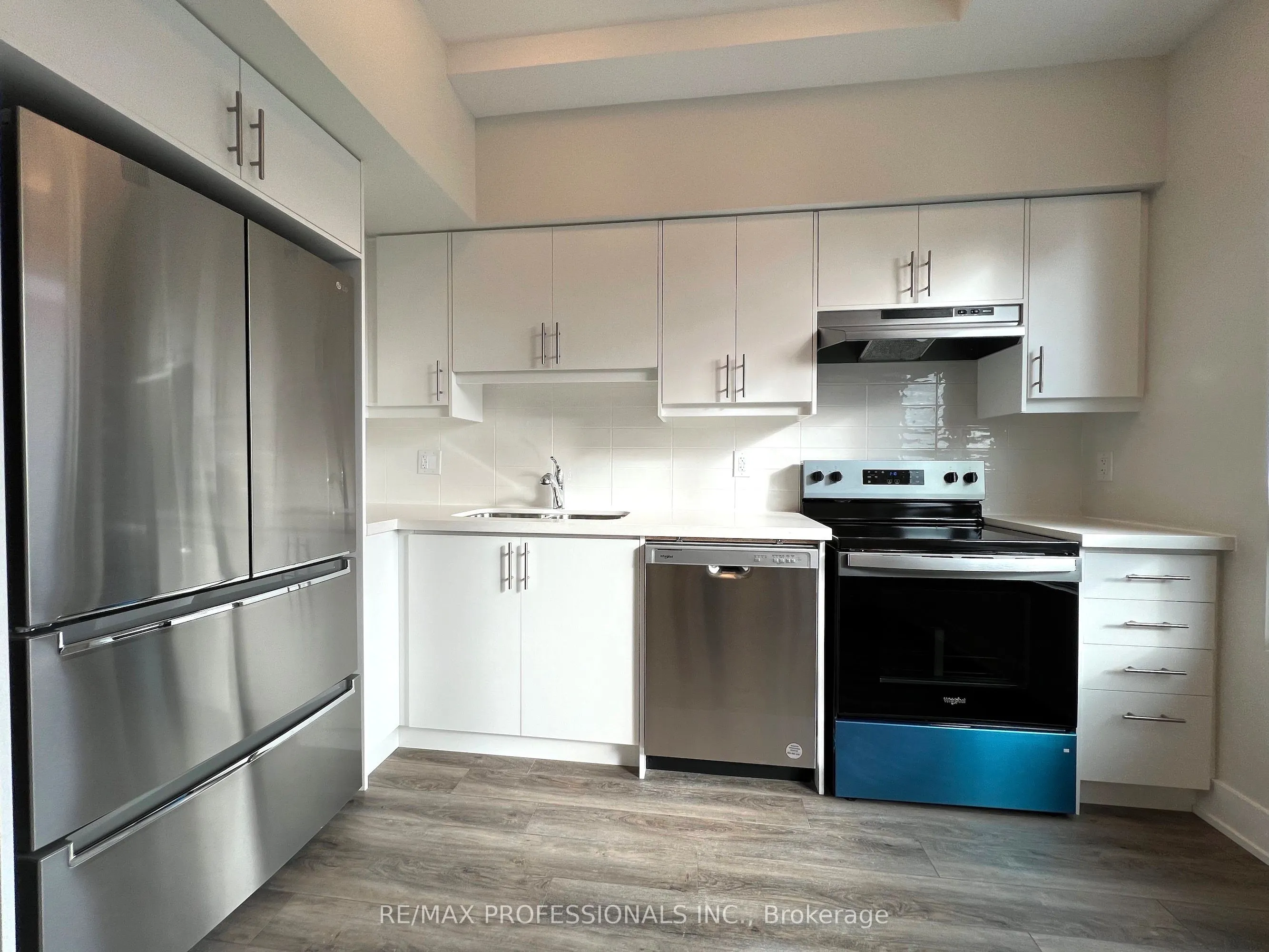 62 Dixfield Drive, #102