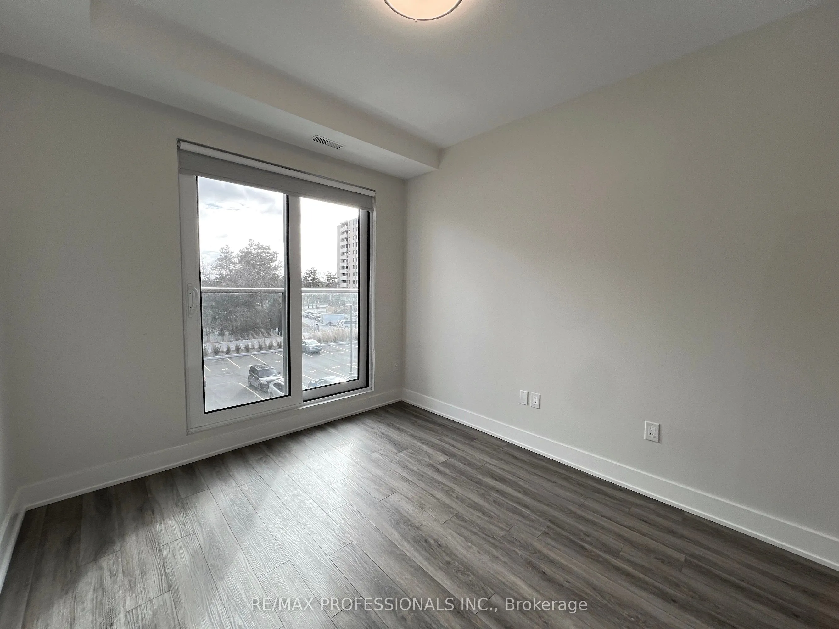 62 Dixfield Drive, #102