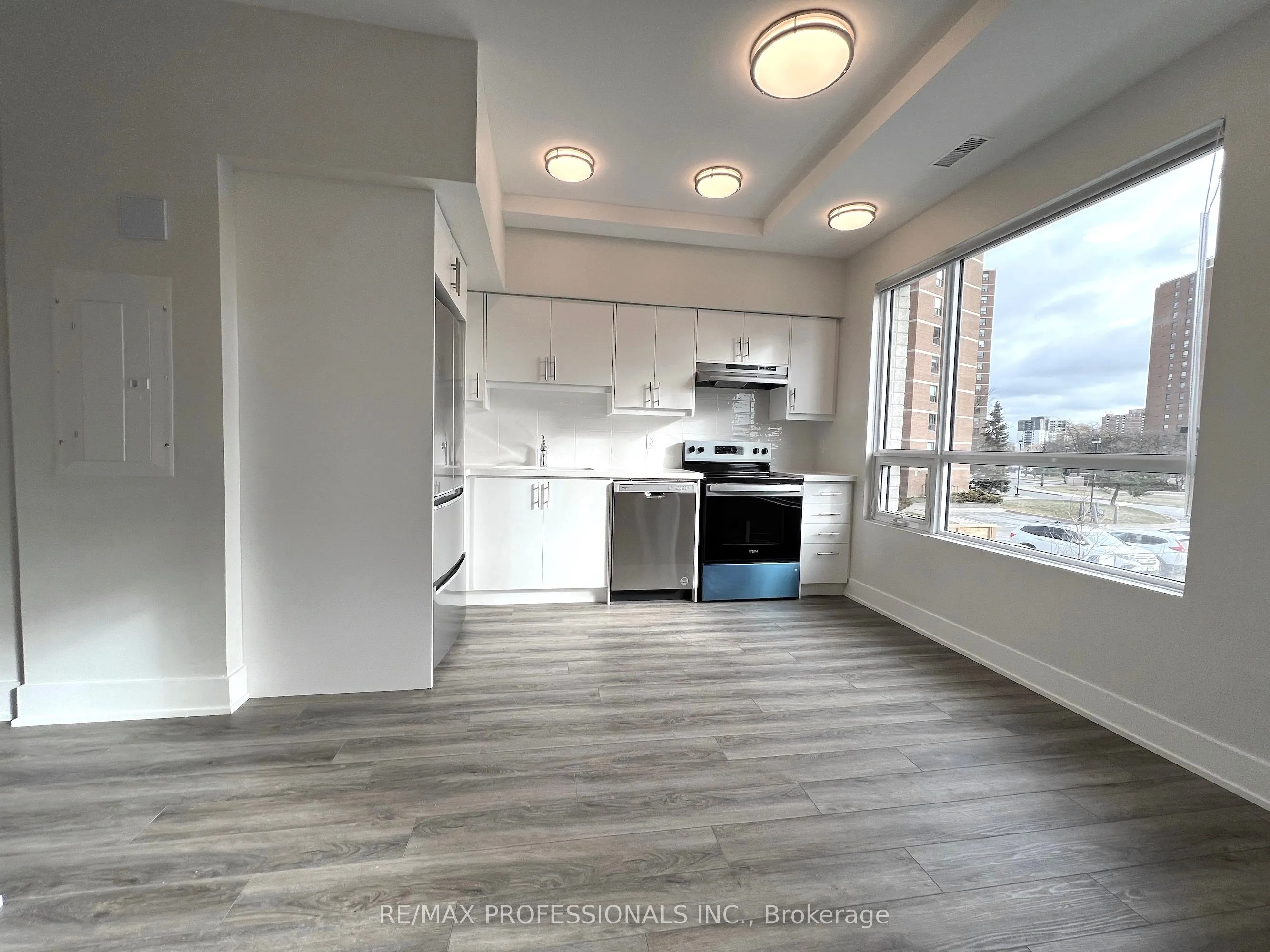 62 Dixfield Drive, #102