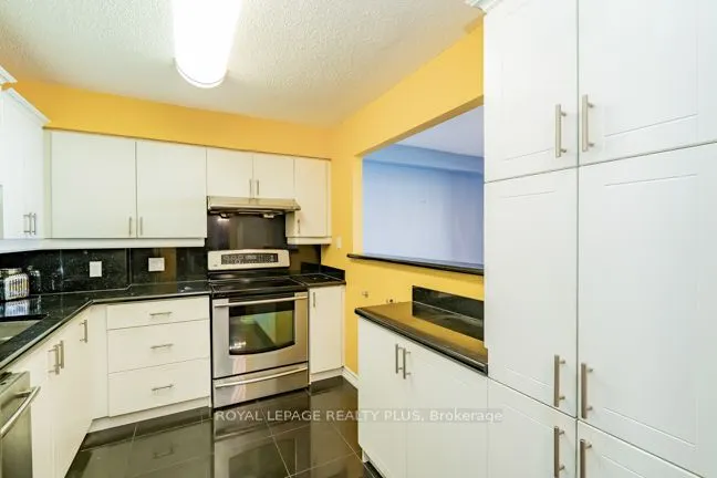 5280 LAKESHORE Road, #1107