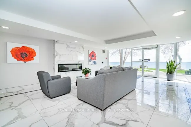 5280 LAKESHORE Road, #1107