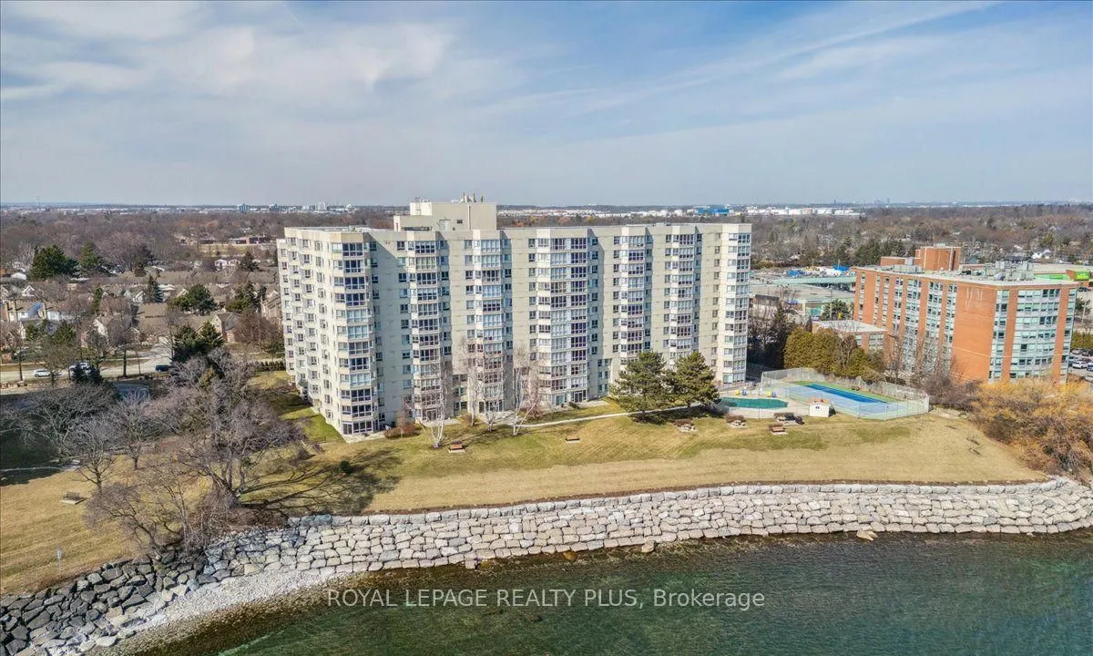 5280 LAKESHORE Road, #1107