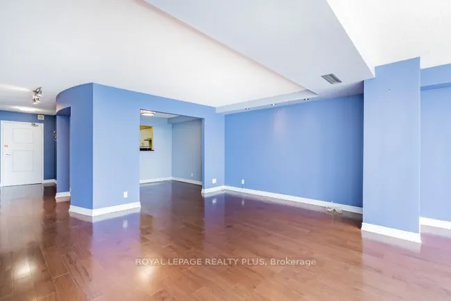 5280 LAKESHORE Road, #1107