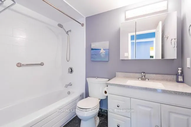 5280 LAKESHORE Road, #1107