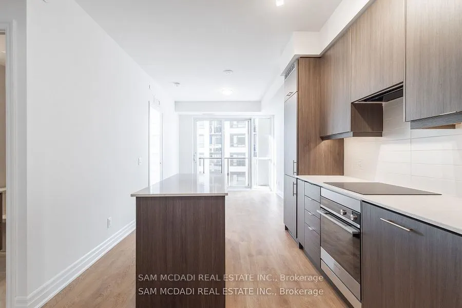30 Elm Drive, #2709