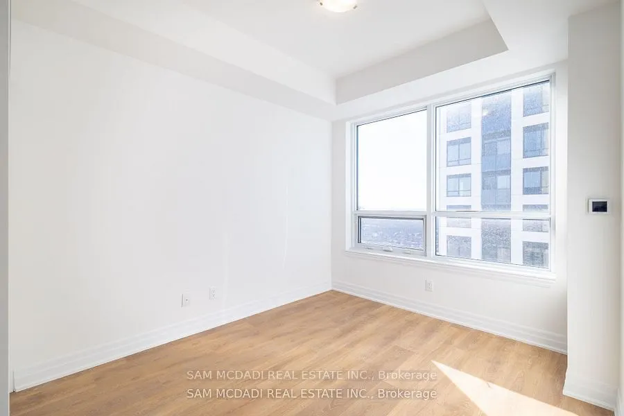 30 Elm Drive, #2709