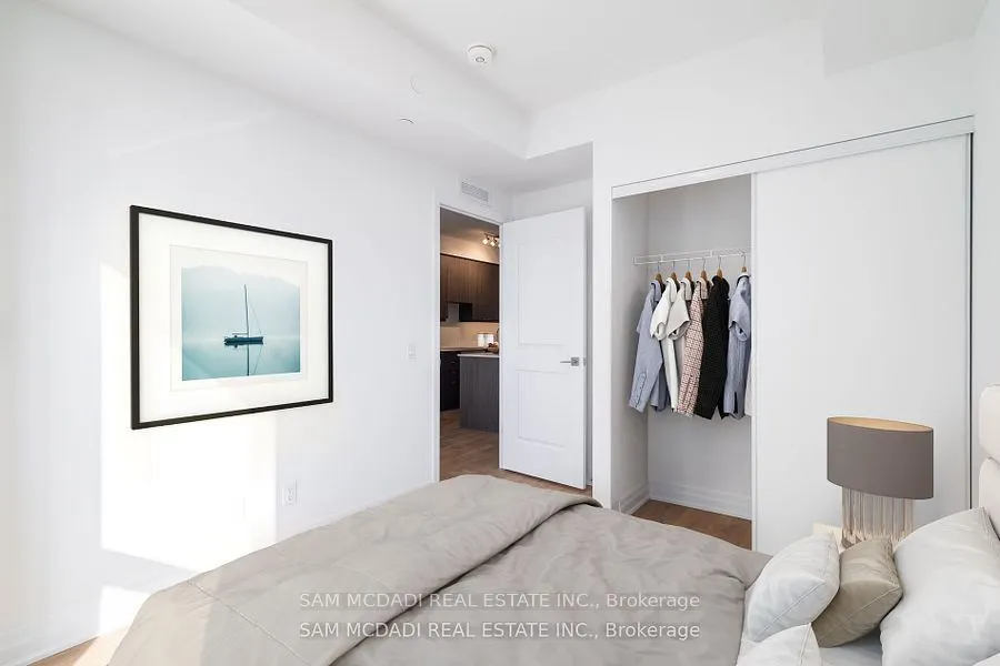 30 Elm Drive, #2709