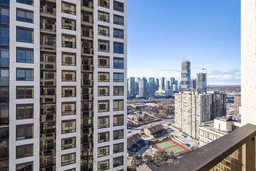 30 Elm Drive, #2709