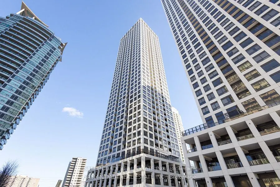 30 Elm Drive, #2709