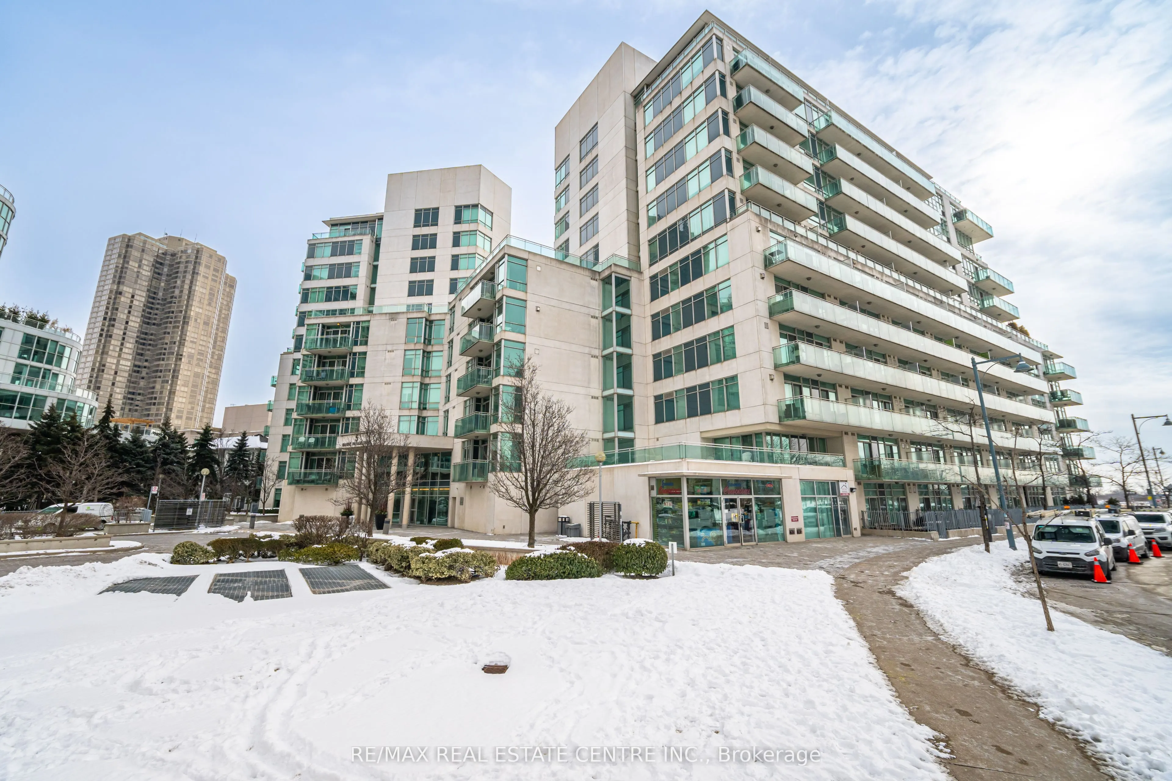 5 Marine Parade Drive #911