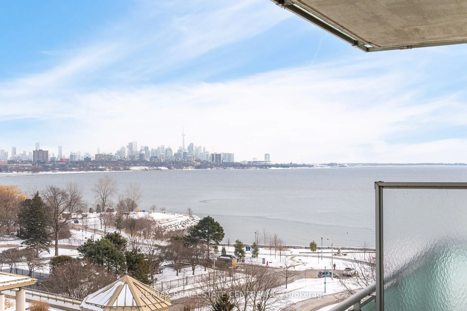 5 Marine Parade Drive #911