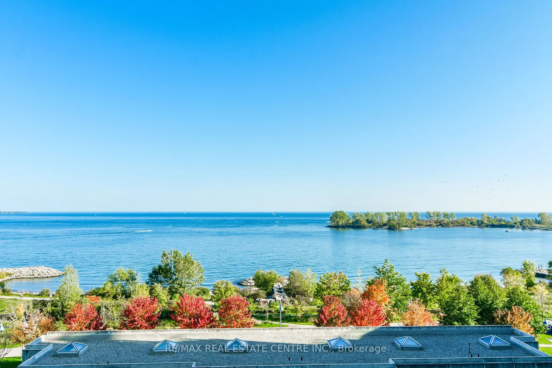 5 Marine Parade Drive #911