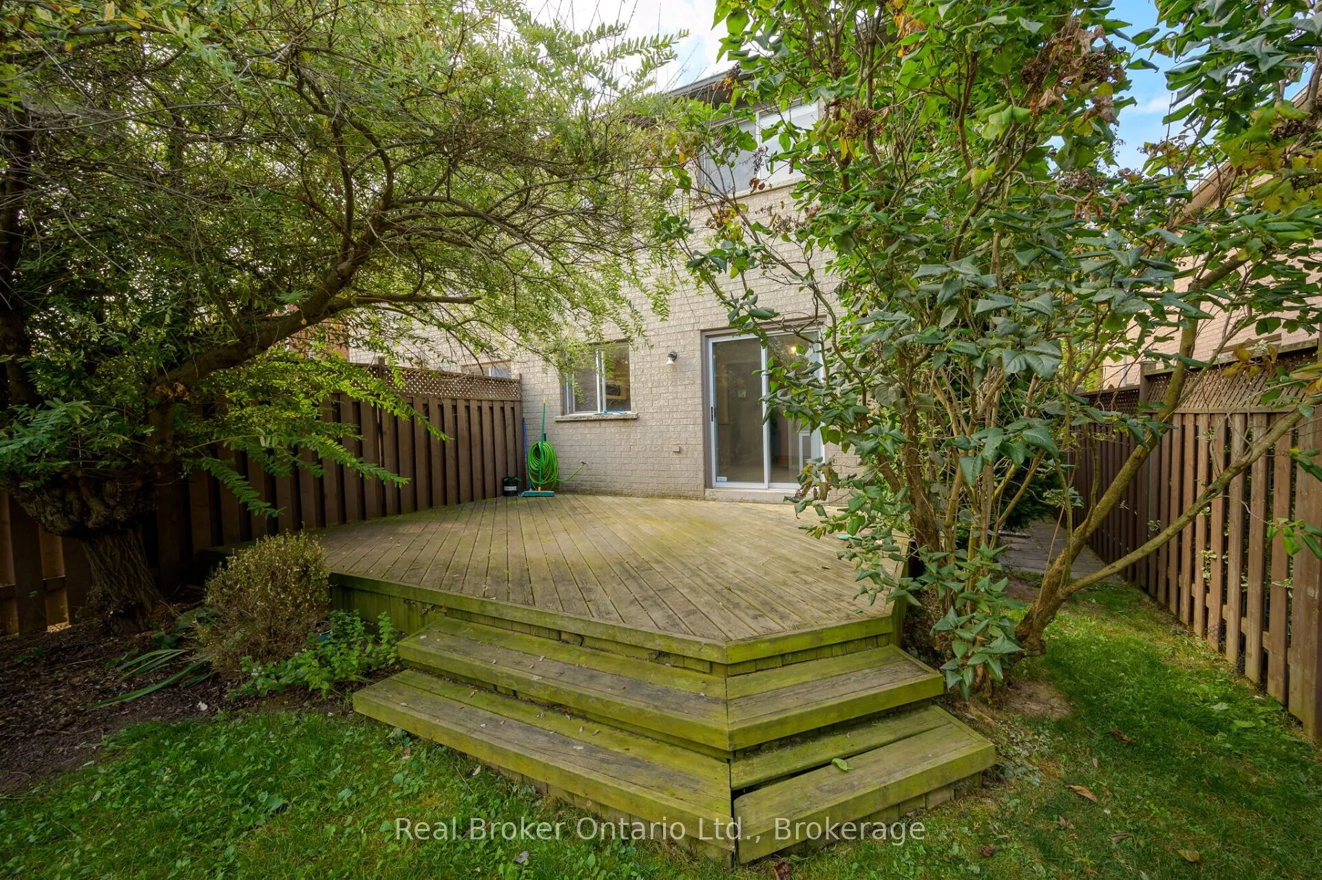 2189 Shorncliffe Boulevard