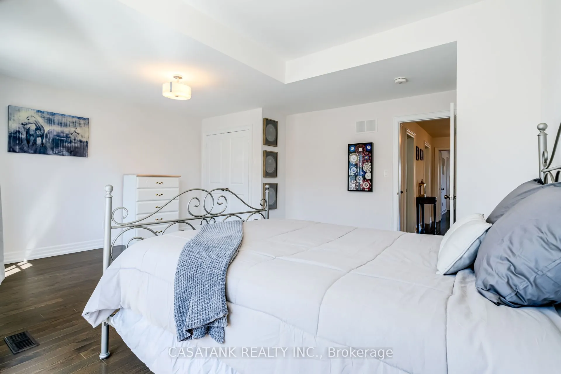 35 Foxtail Court