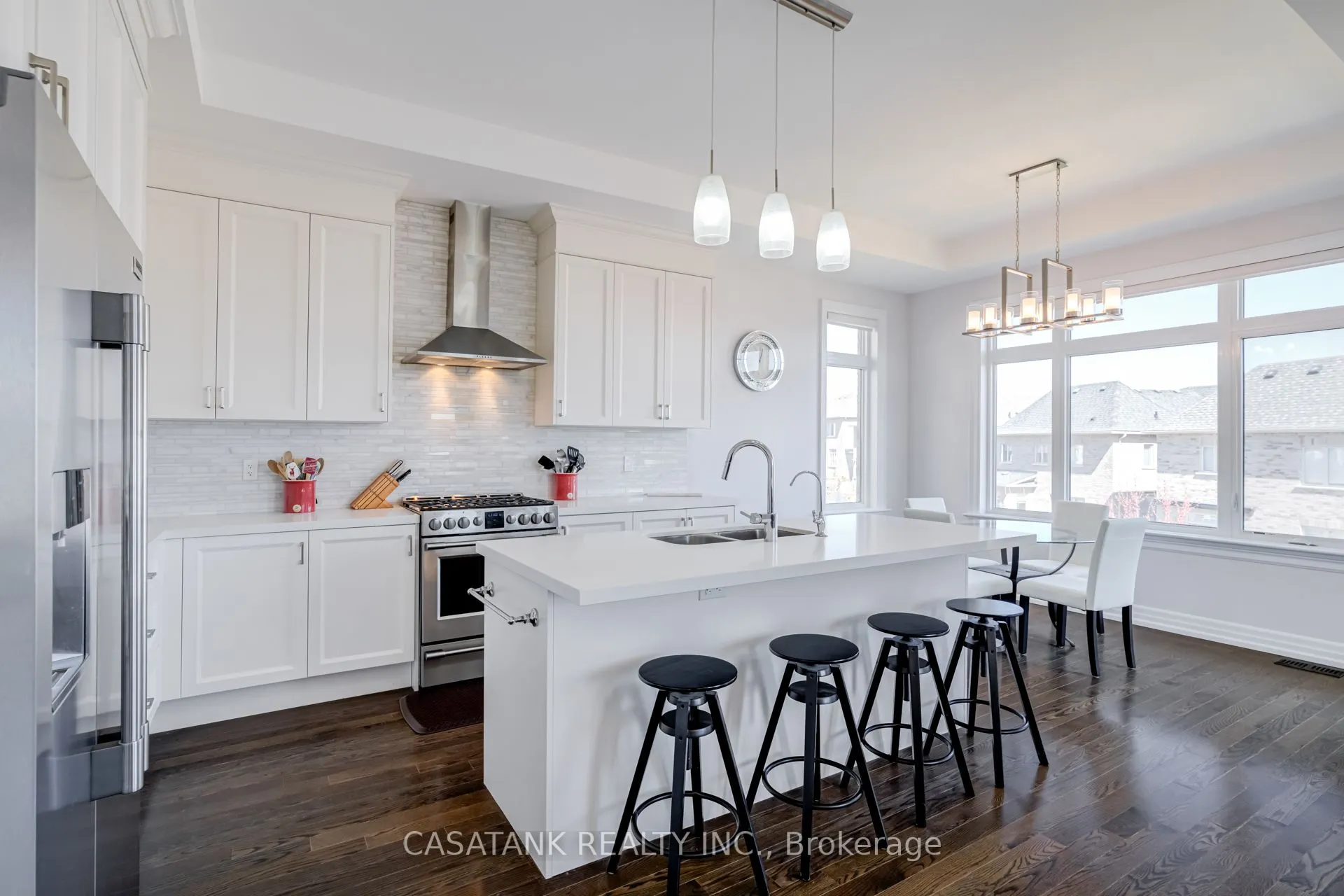 35 Foxtail Court