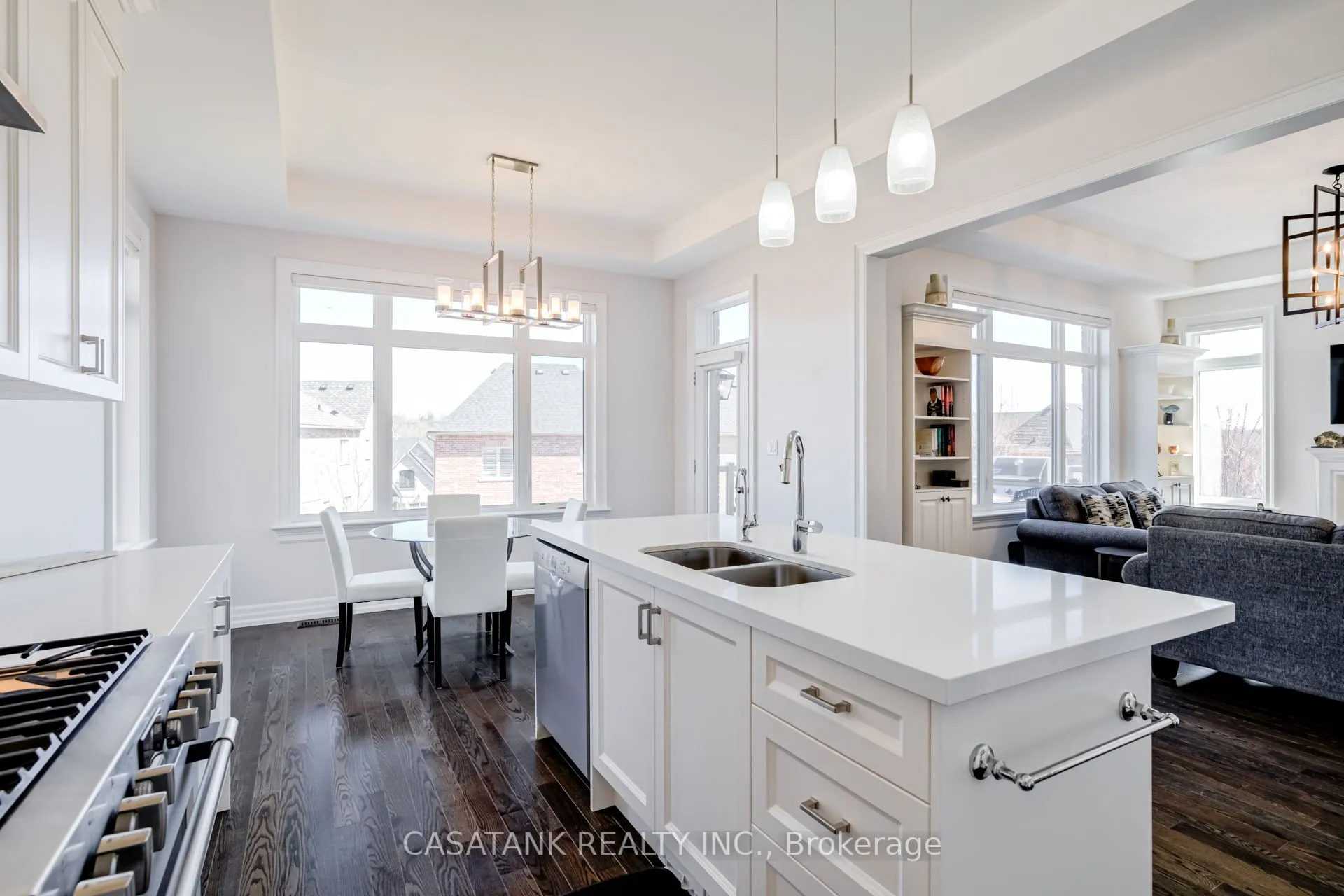 35 Foxtail Court