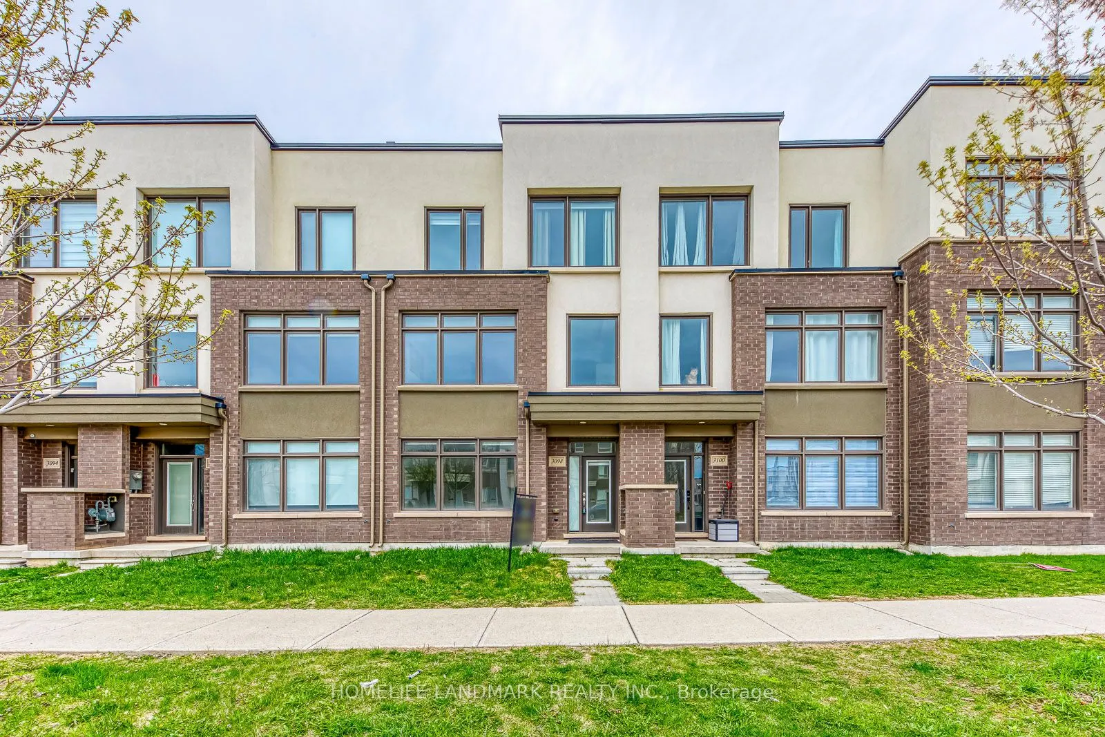 3098 Ernest Appelbe Boulevard