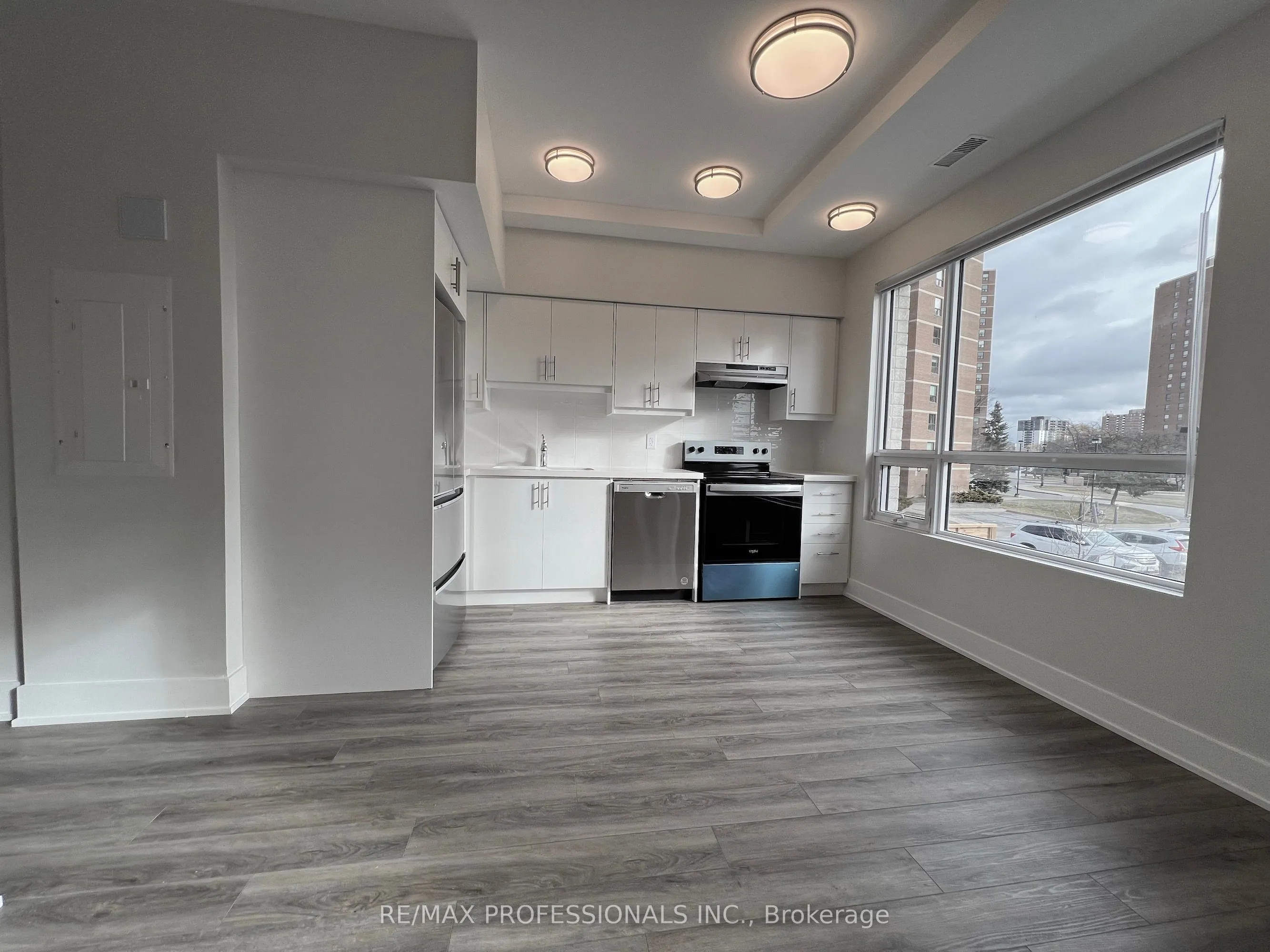 62 Dixfield Drive, #123