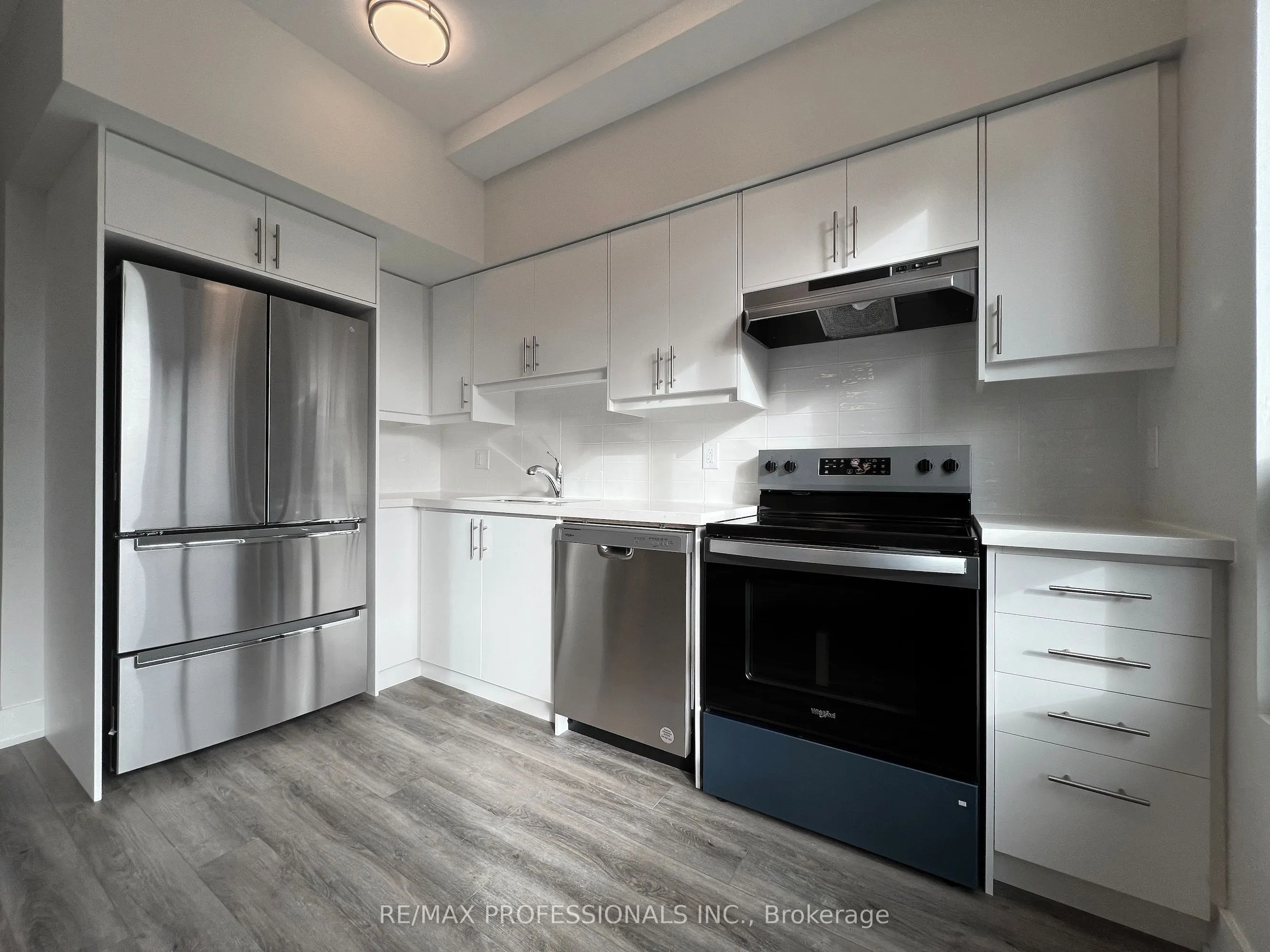62 Dixfield Drive, #123