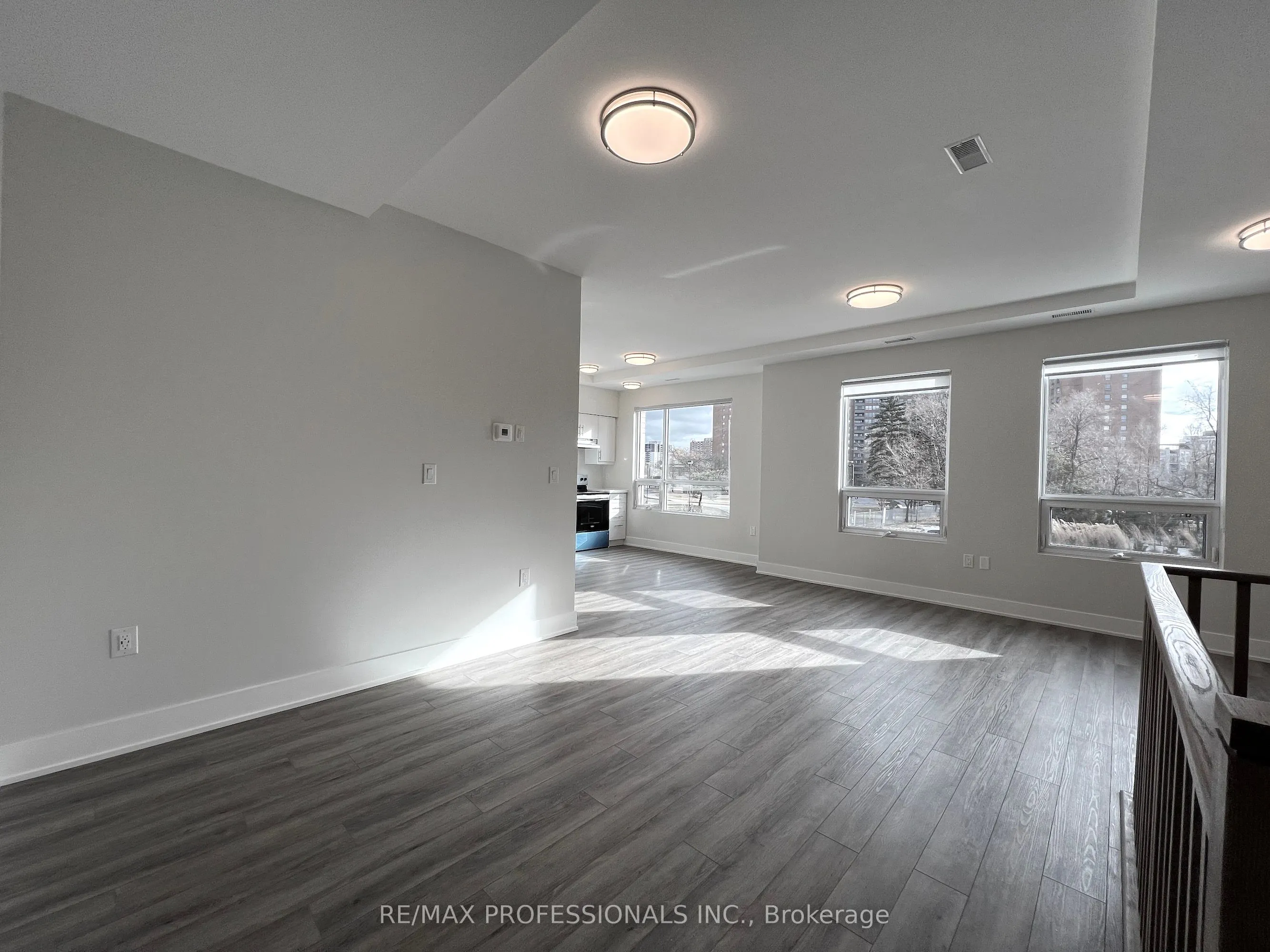 62 Dixfield Drive, #123