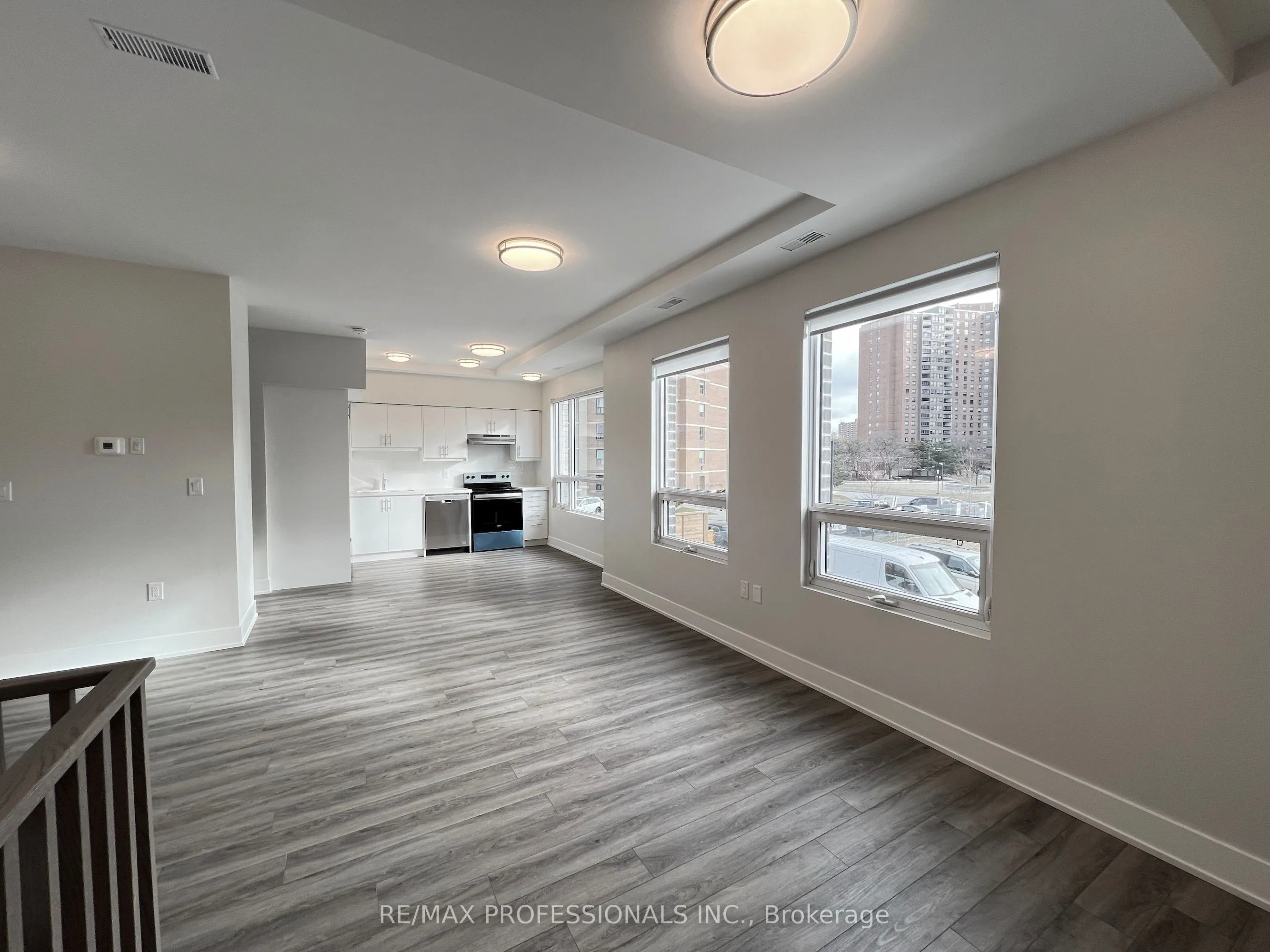 62 Dixfield Drive, #123