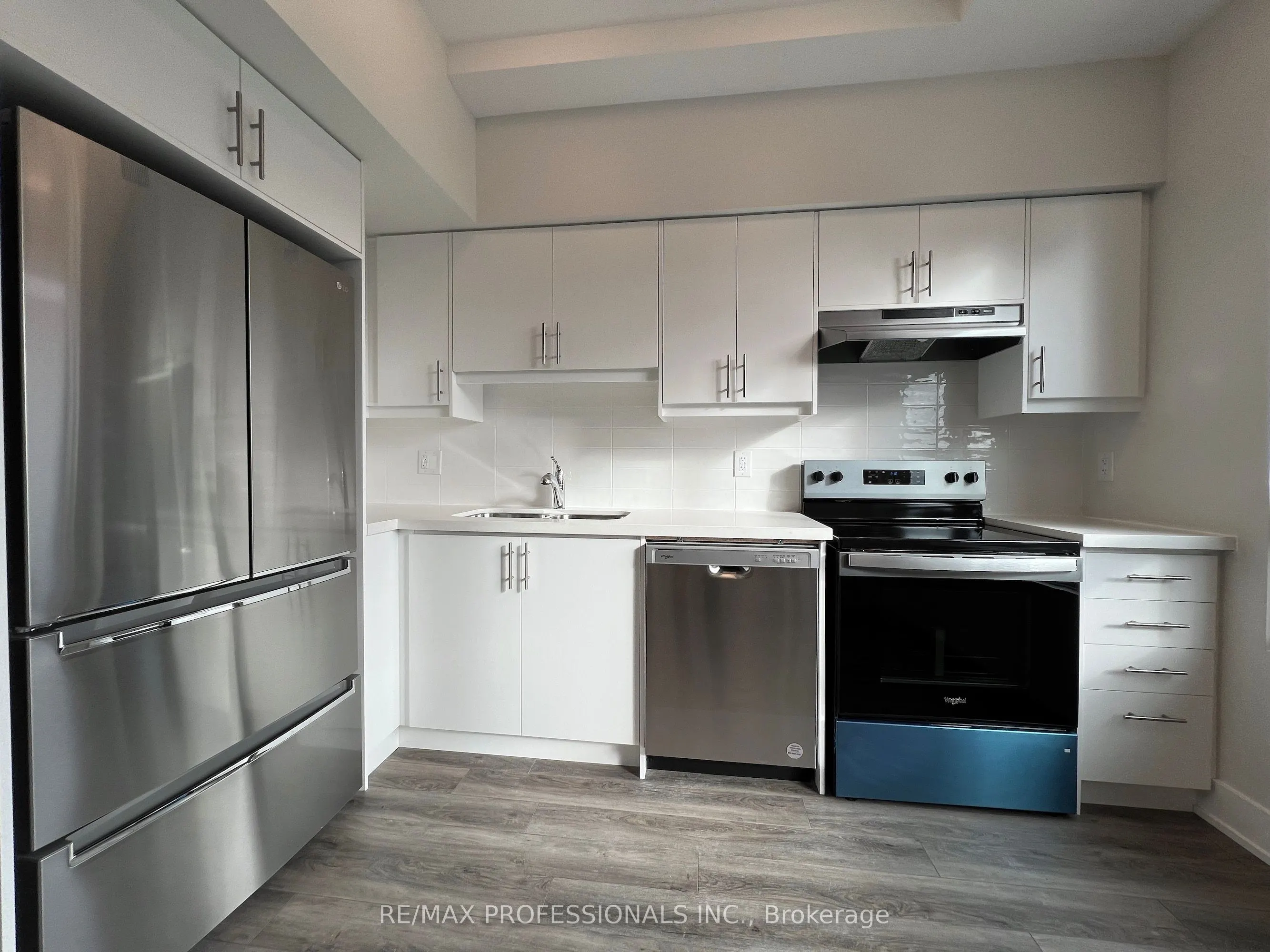 62 Dixfield Drive, #123