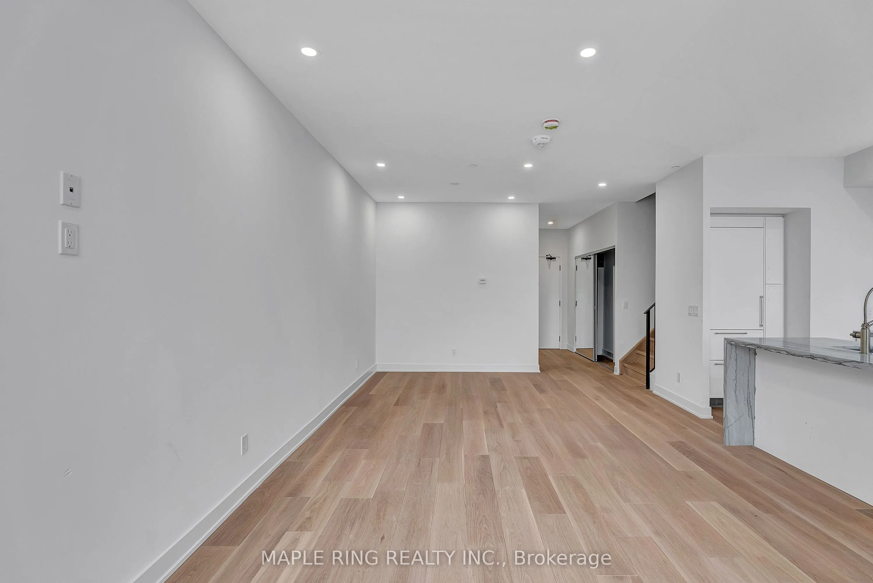2485 Taunton Road, #118
