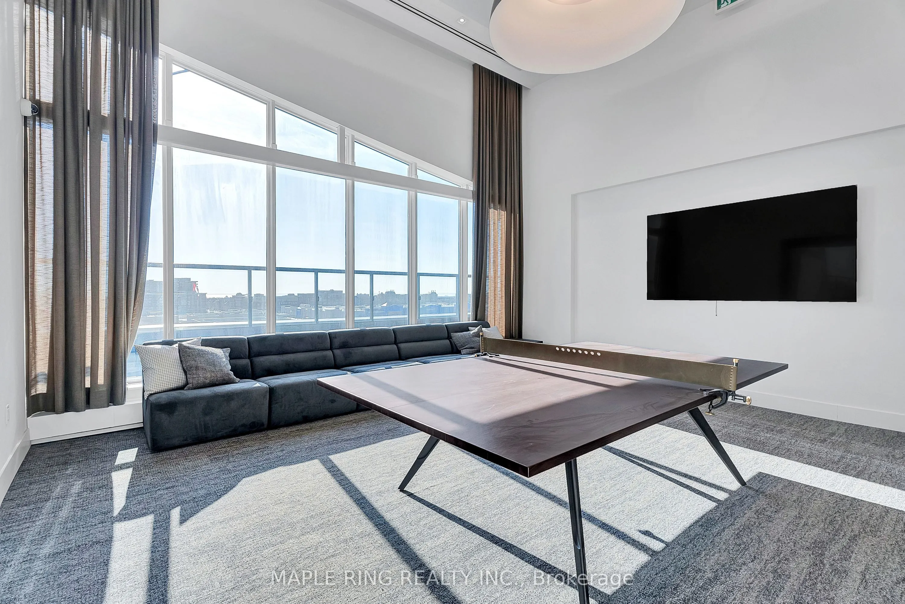 2485 Taunton Road, #118