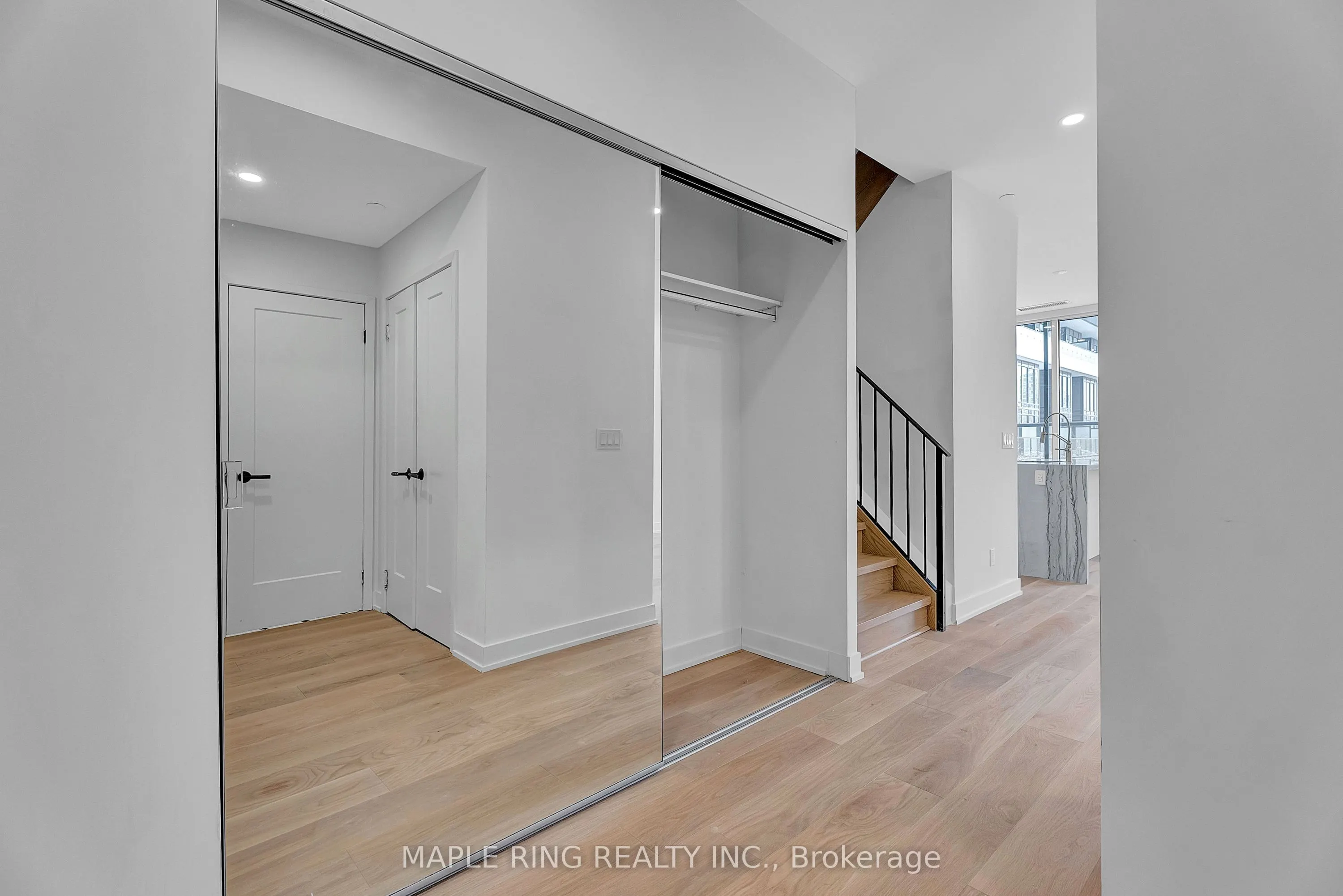 2485 Taunton Road, #118
