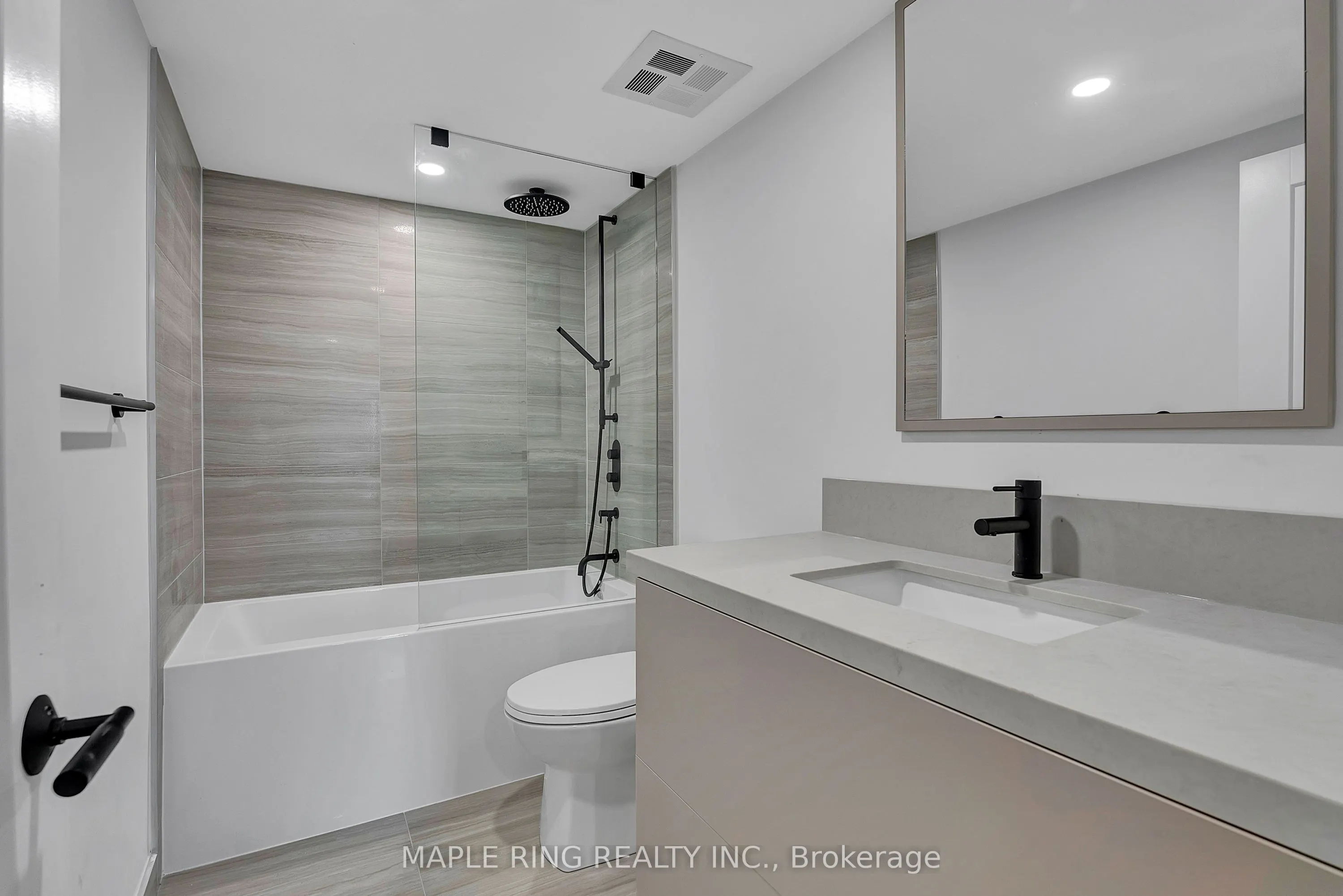 2485 Taunton Road, #118