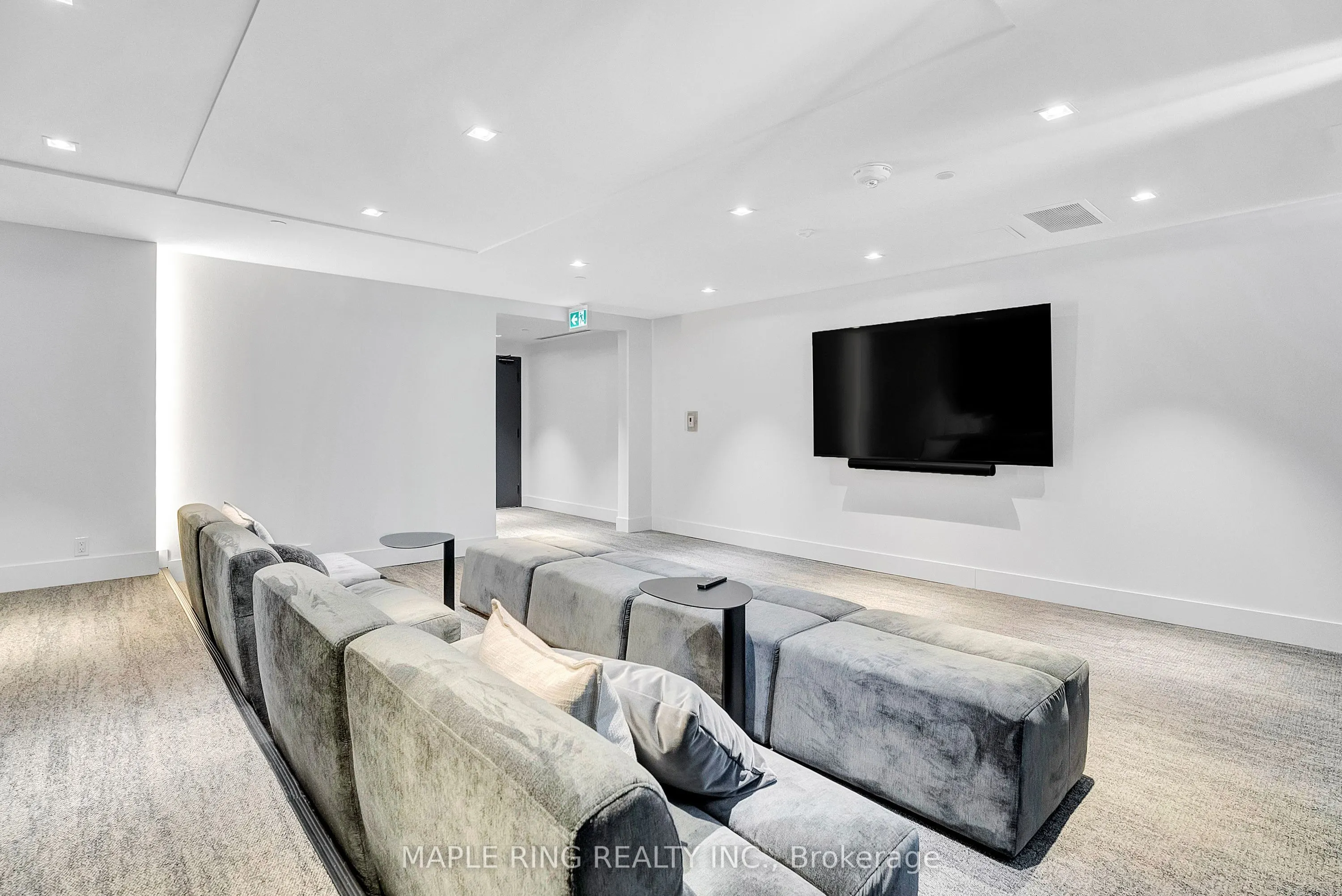 2485 Taunton Road, #118