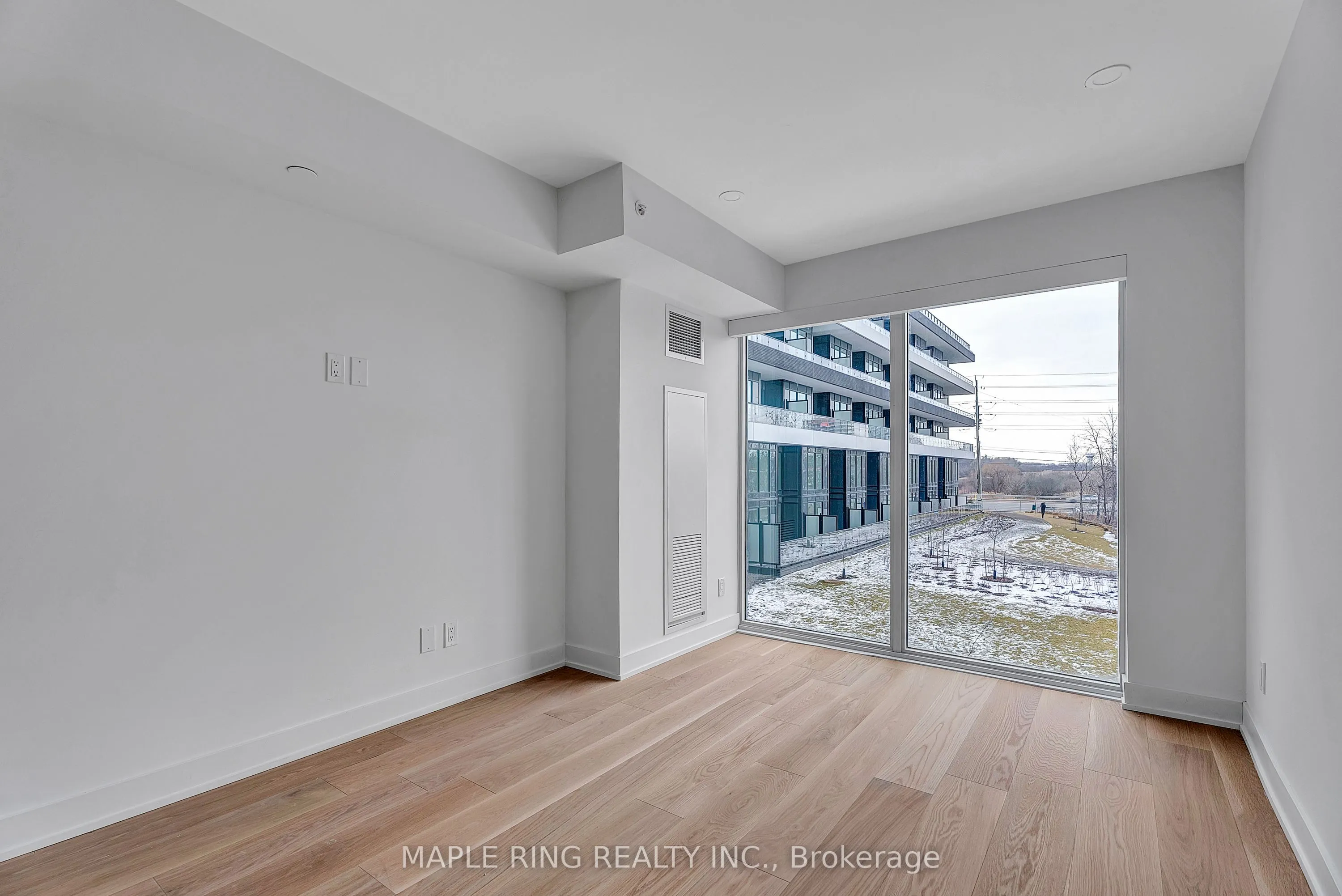 2485 Taunton Road, #118