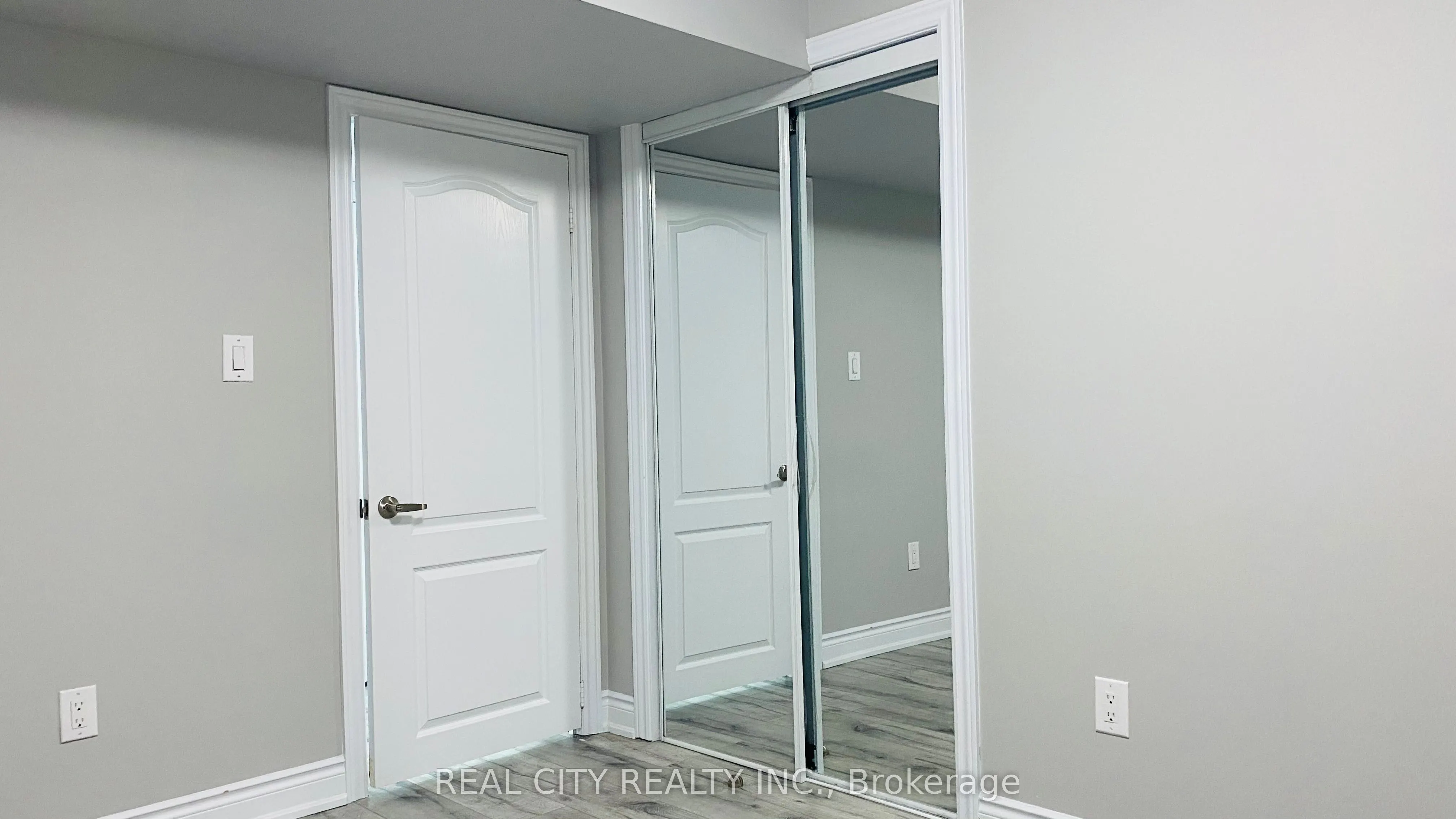5953 Chorley Basement Place