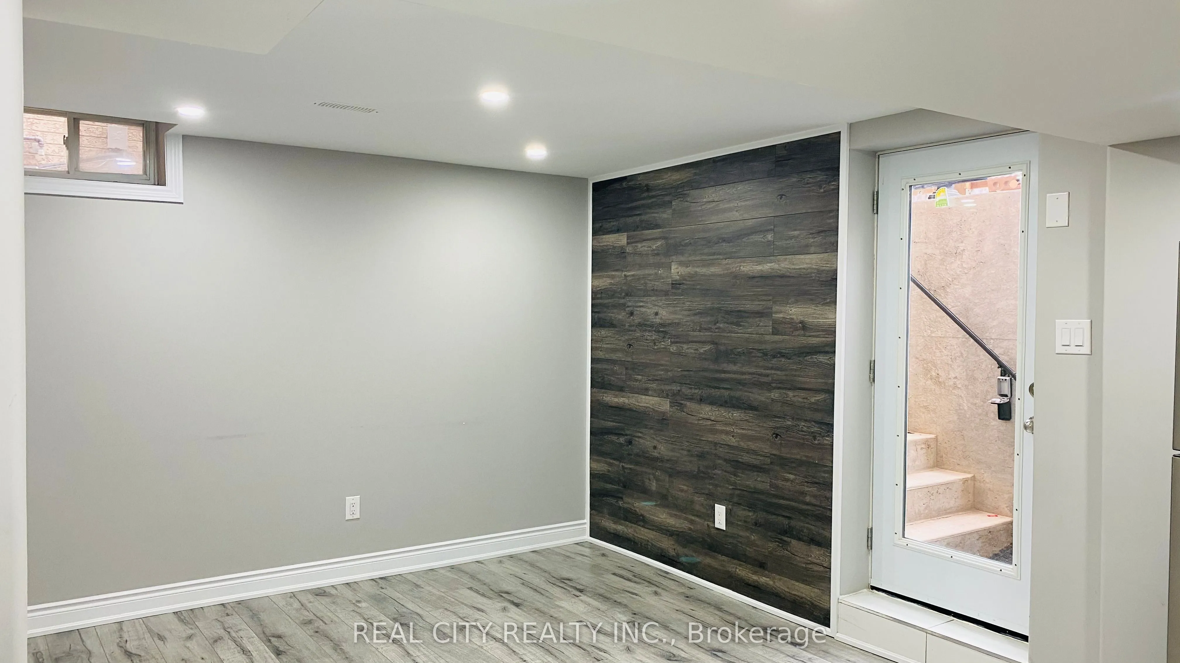5953 Chorley Basement Place