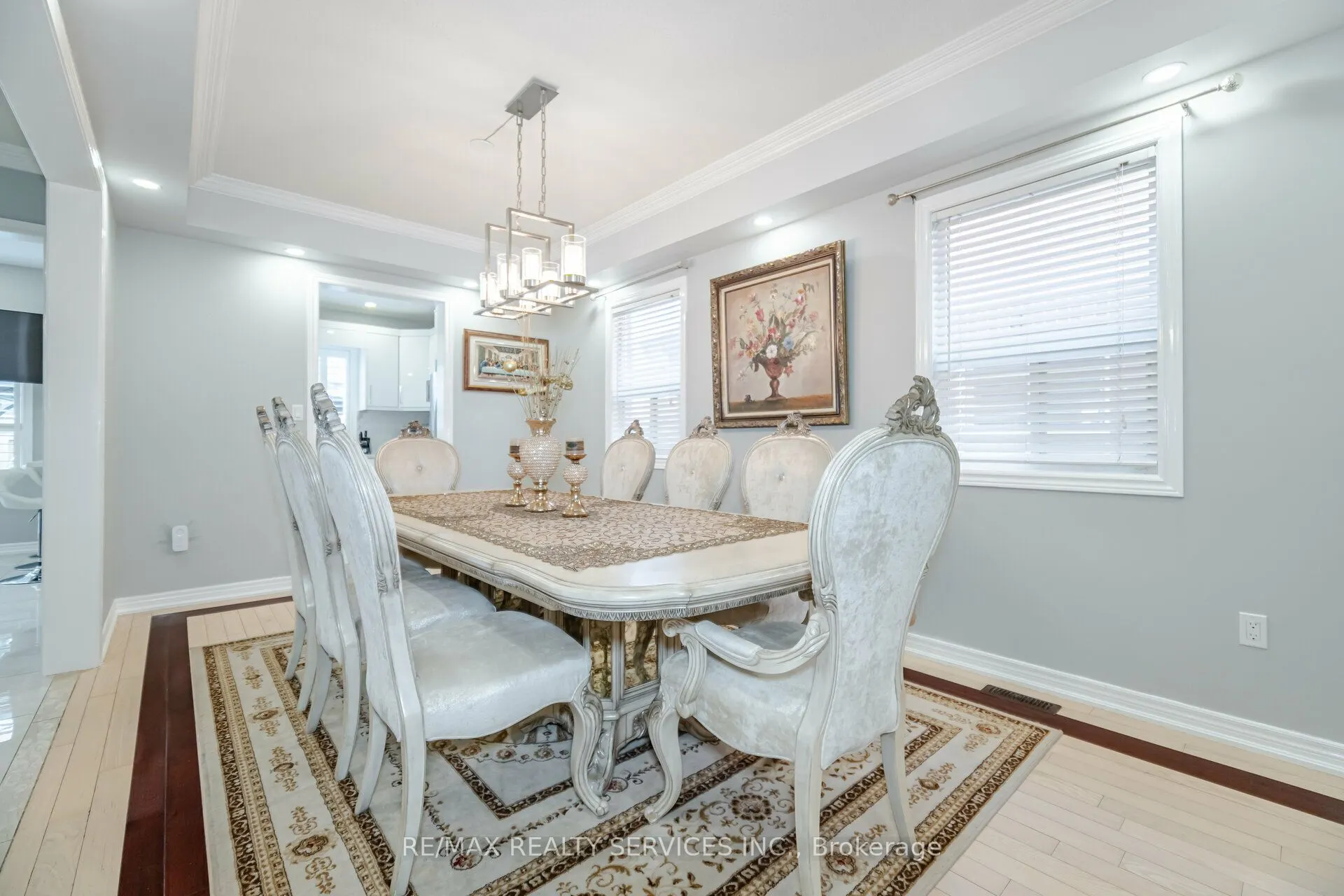 1317 Weller Cross