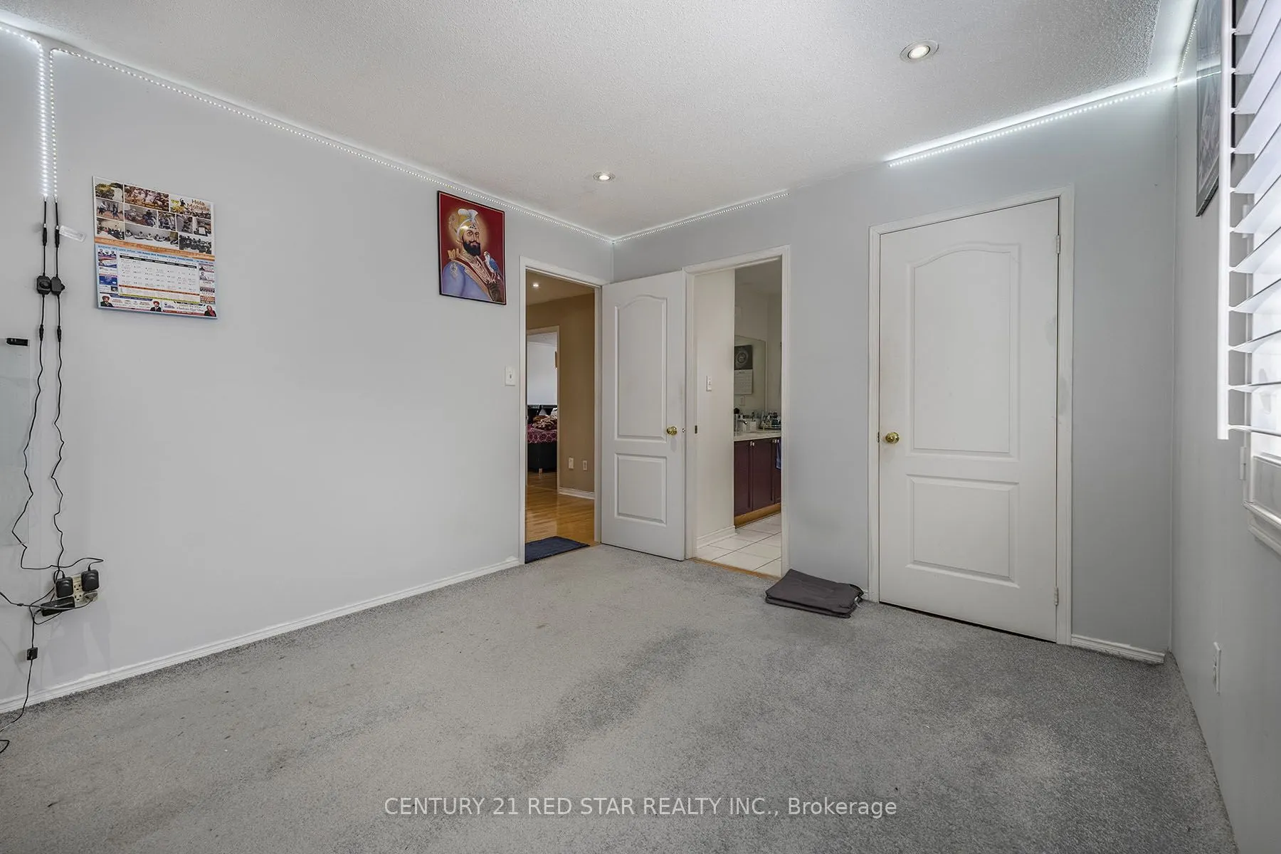 36 Field Thistle Drive