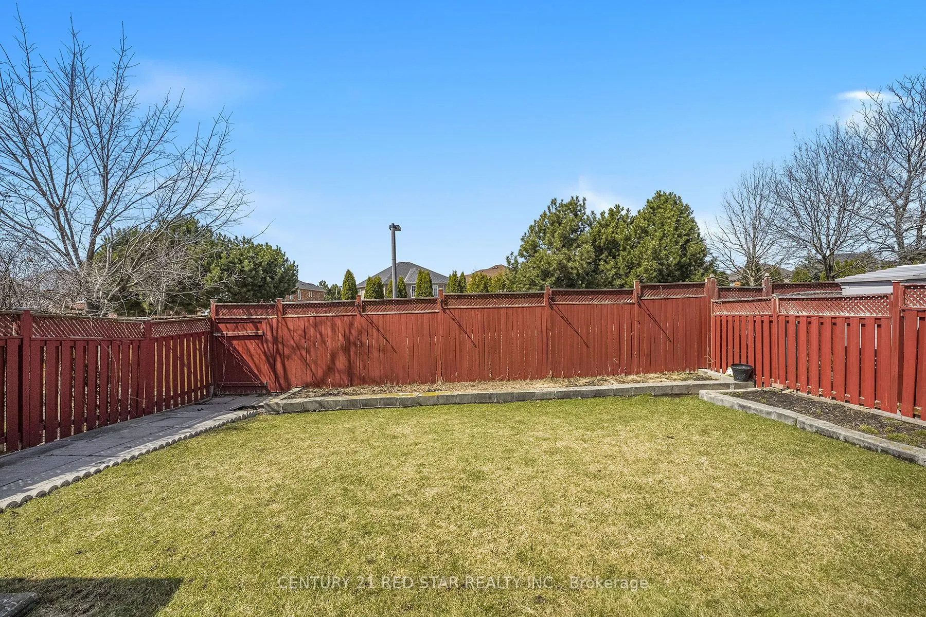 36 Field Thistle Drive