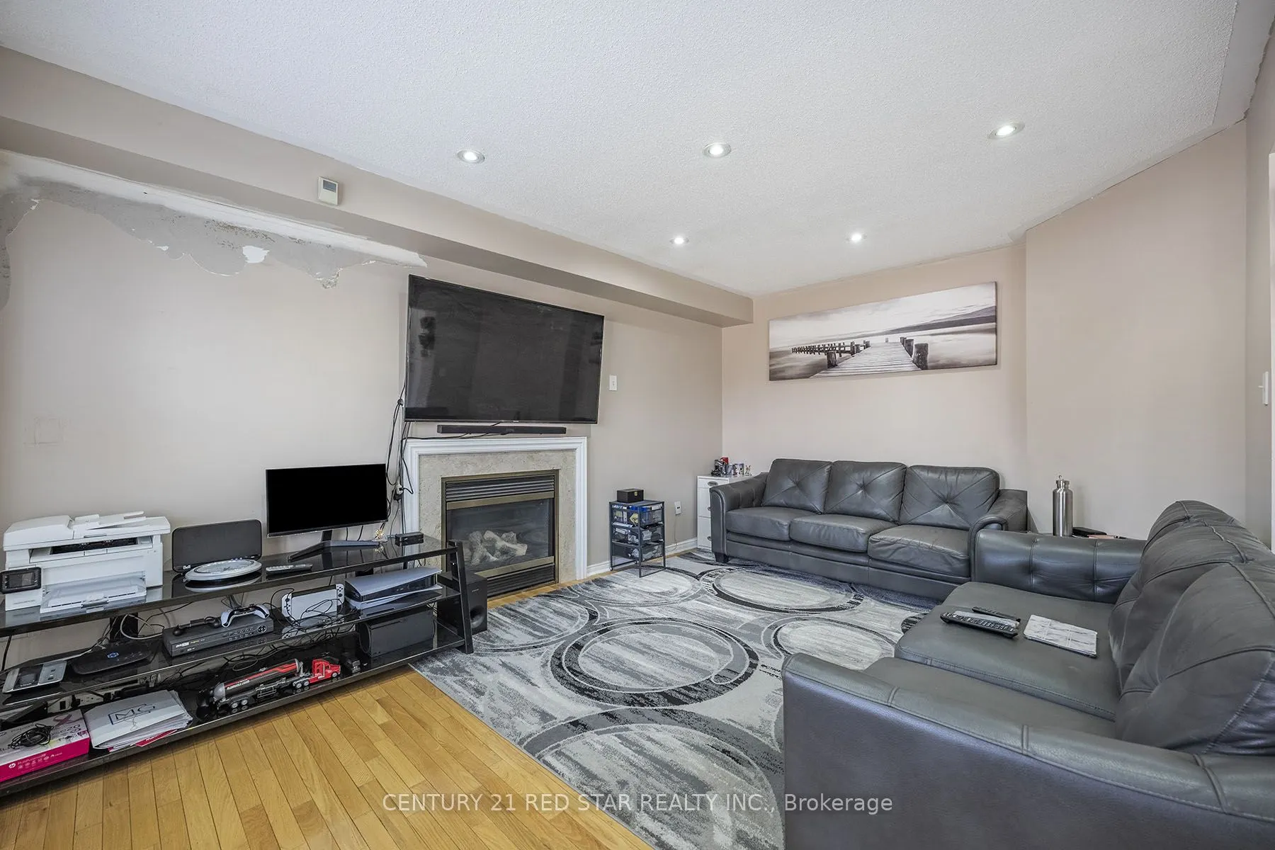 36 Field Thistle Drive