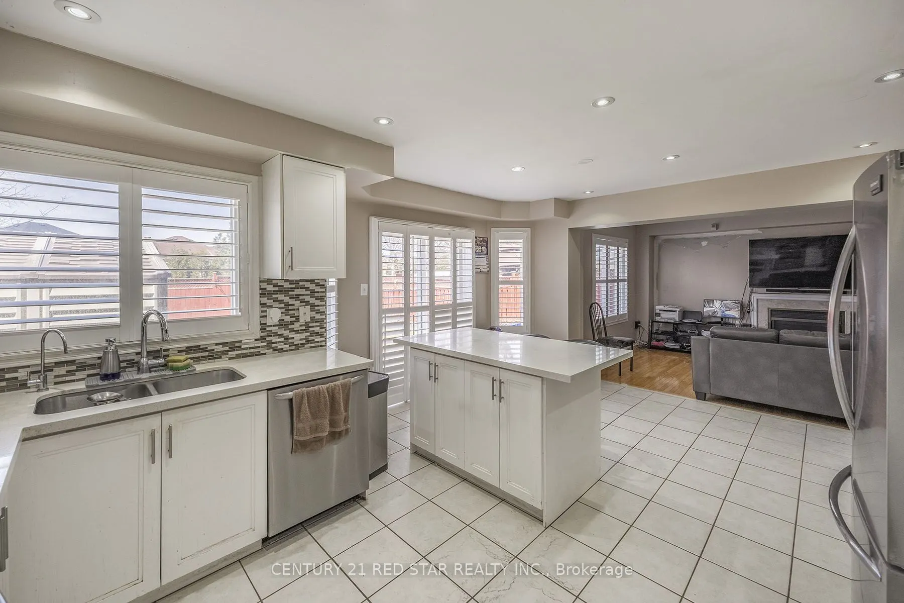 36 Field Thistle Drive