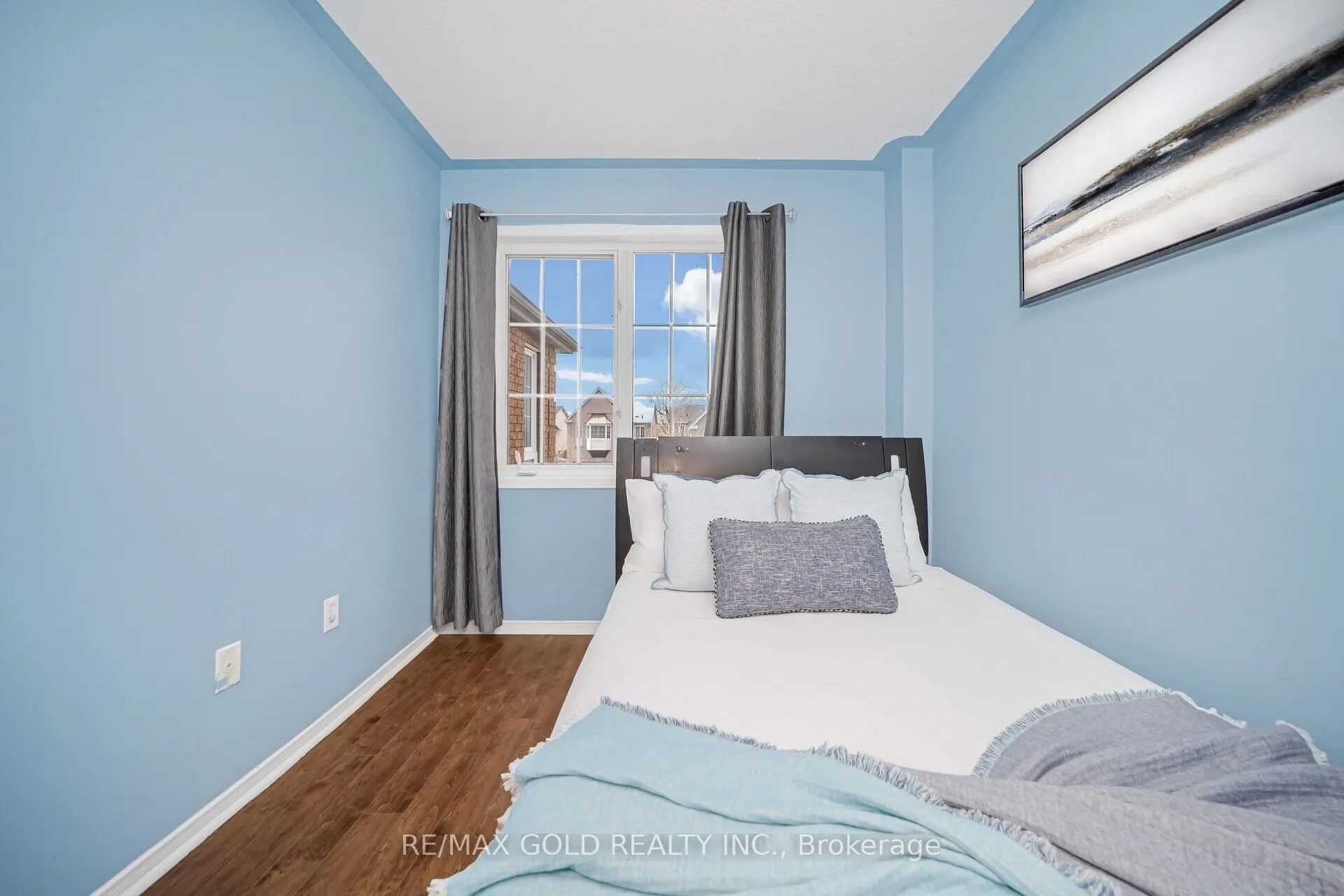 108 Black Forest Drive N