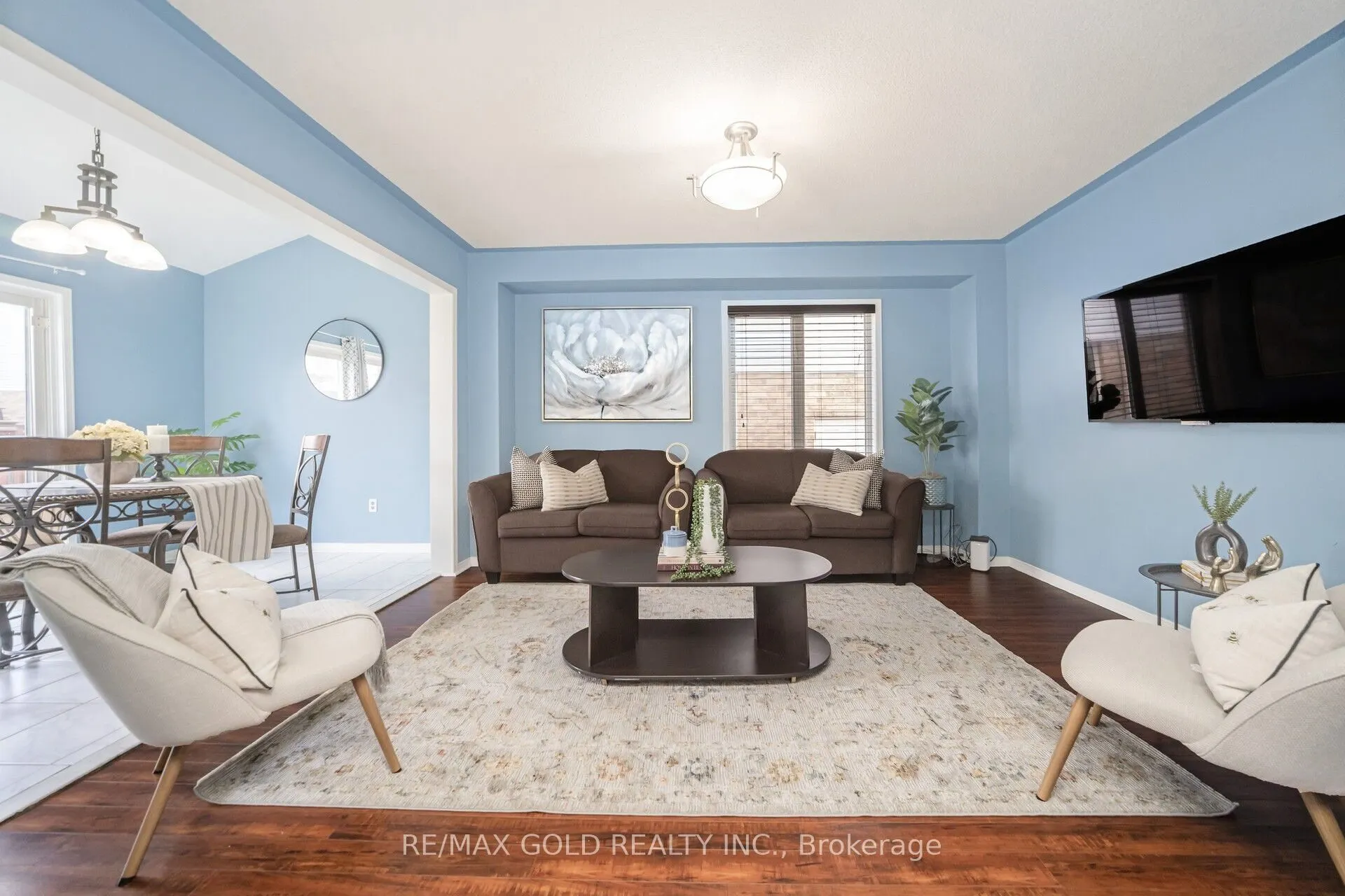 108 Black Forest Drive N