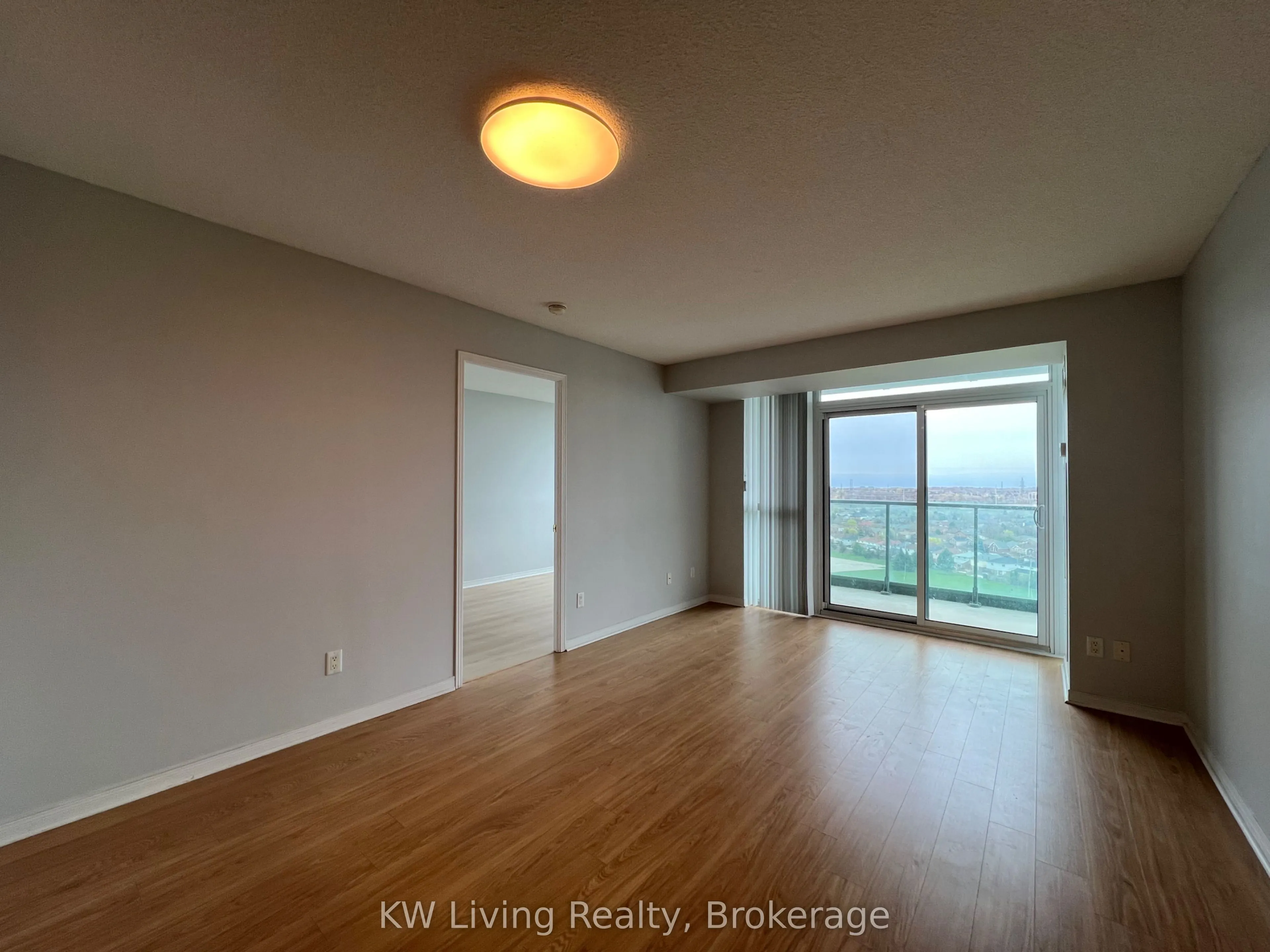 4900 Glen Erin Drive, #1505