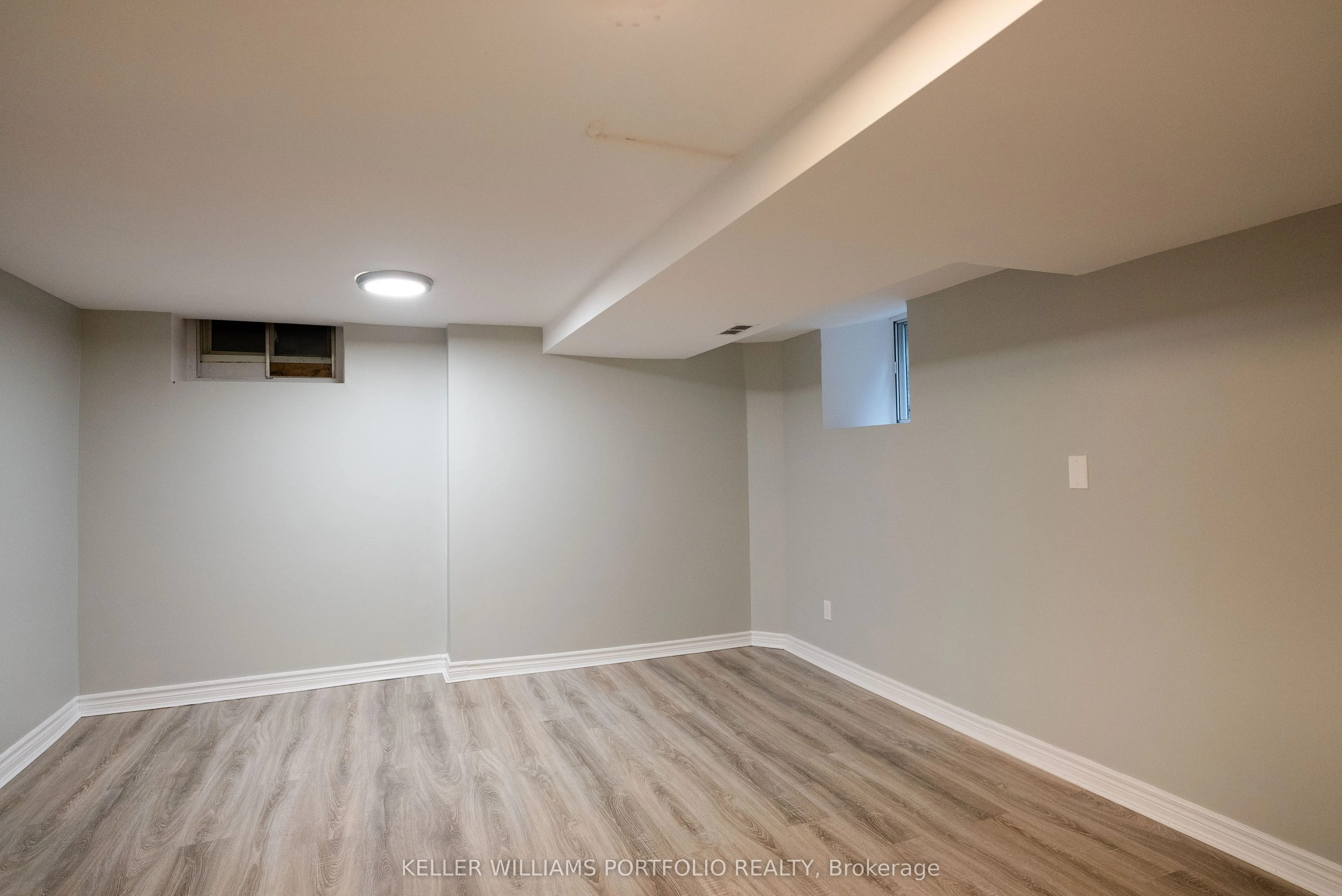 1156 Bloor Street W