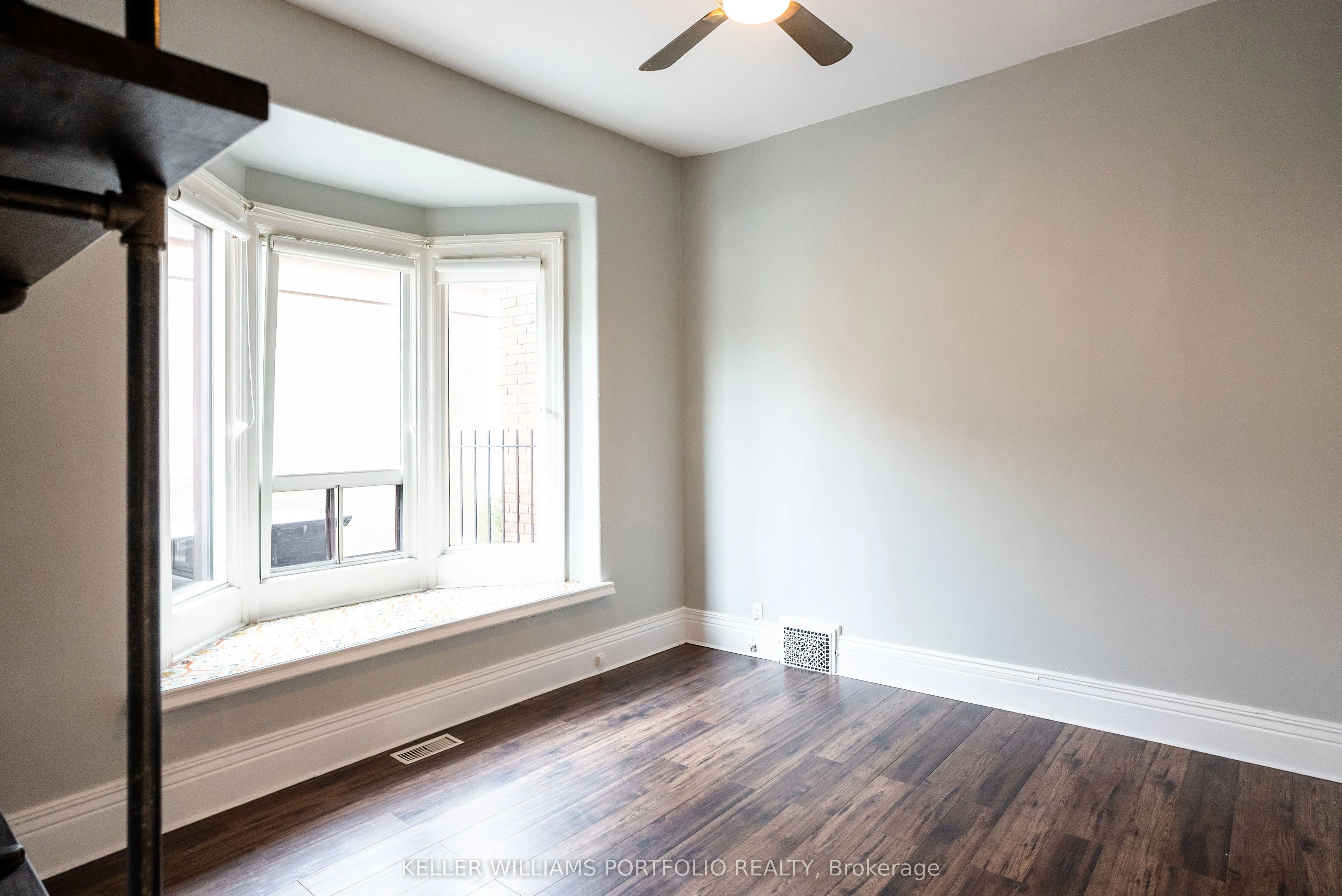 1156 Bloor Street W